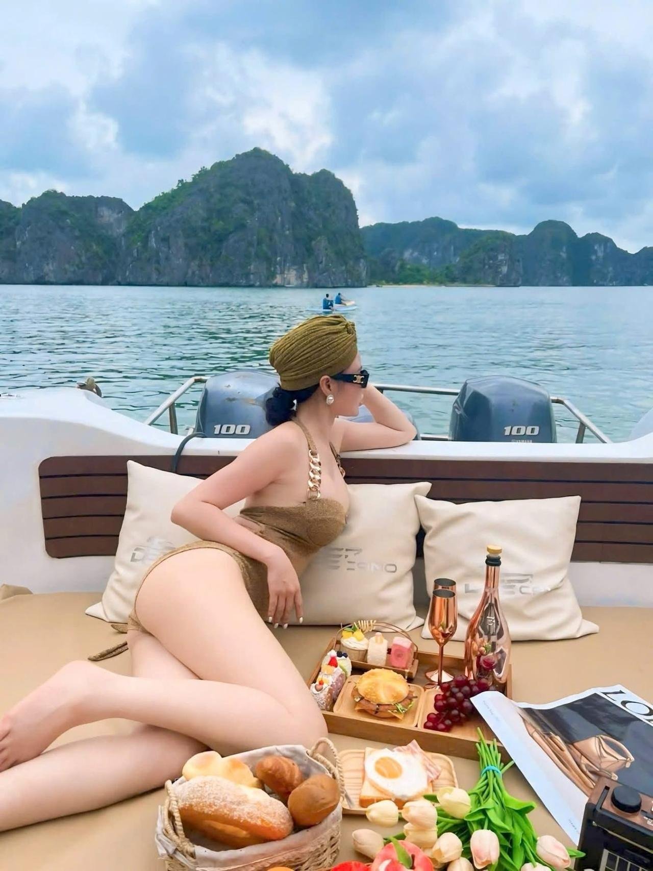 Ha Long & Lan Ha Bay 2-Day 5-Star Balcony Cruise