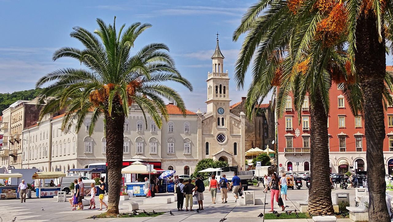Split: Small-Group Walking Tour of Diocletian’s Palace