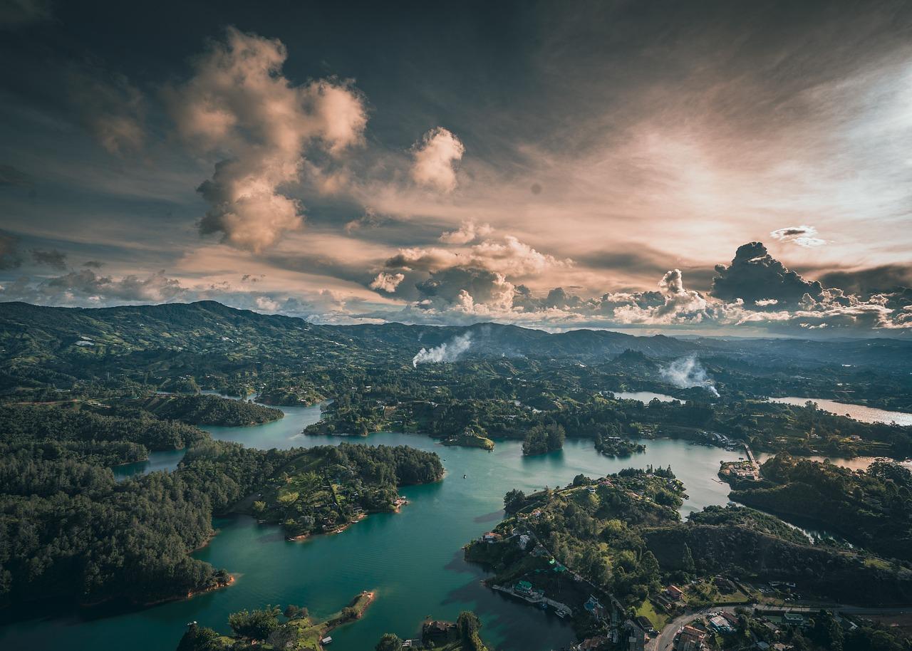 Private Guatapé & El Peñol Tour with Exclusive Boat Cruise