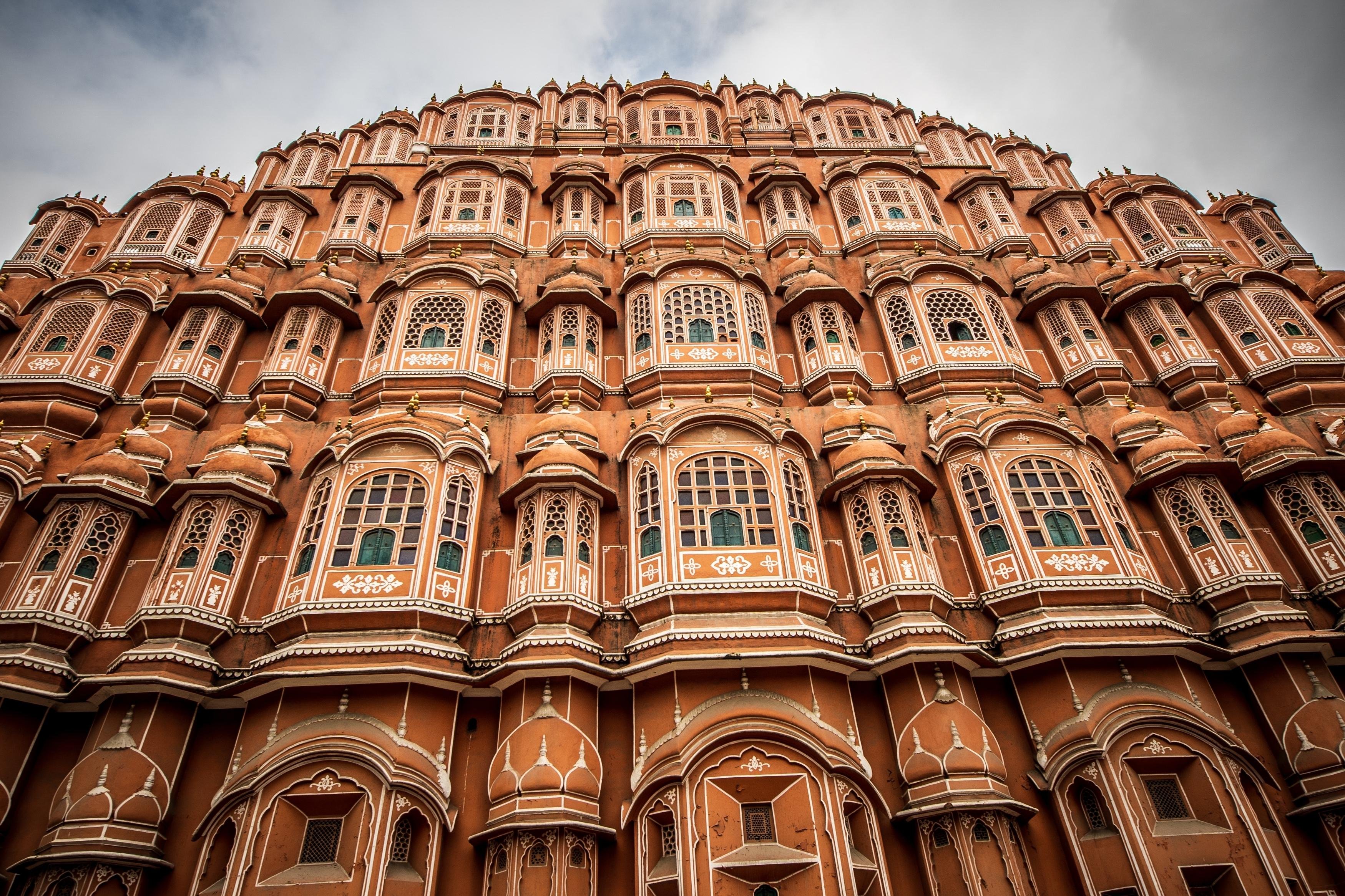 Jaipur Private City Tour by Women-Driven E-Rickshaw