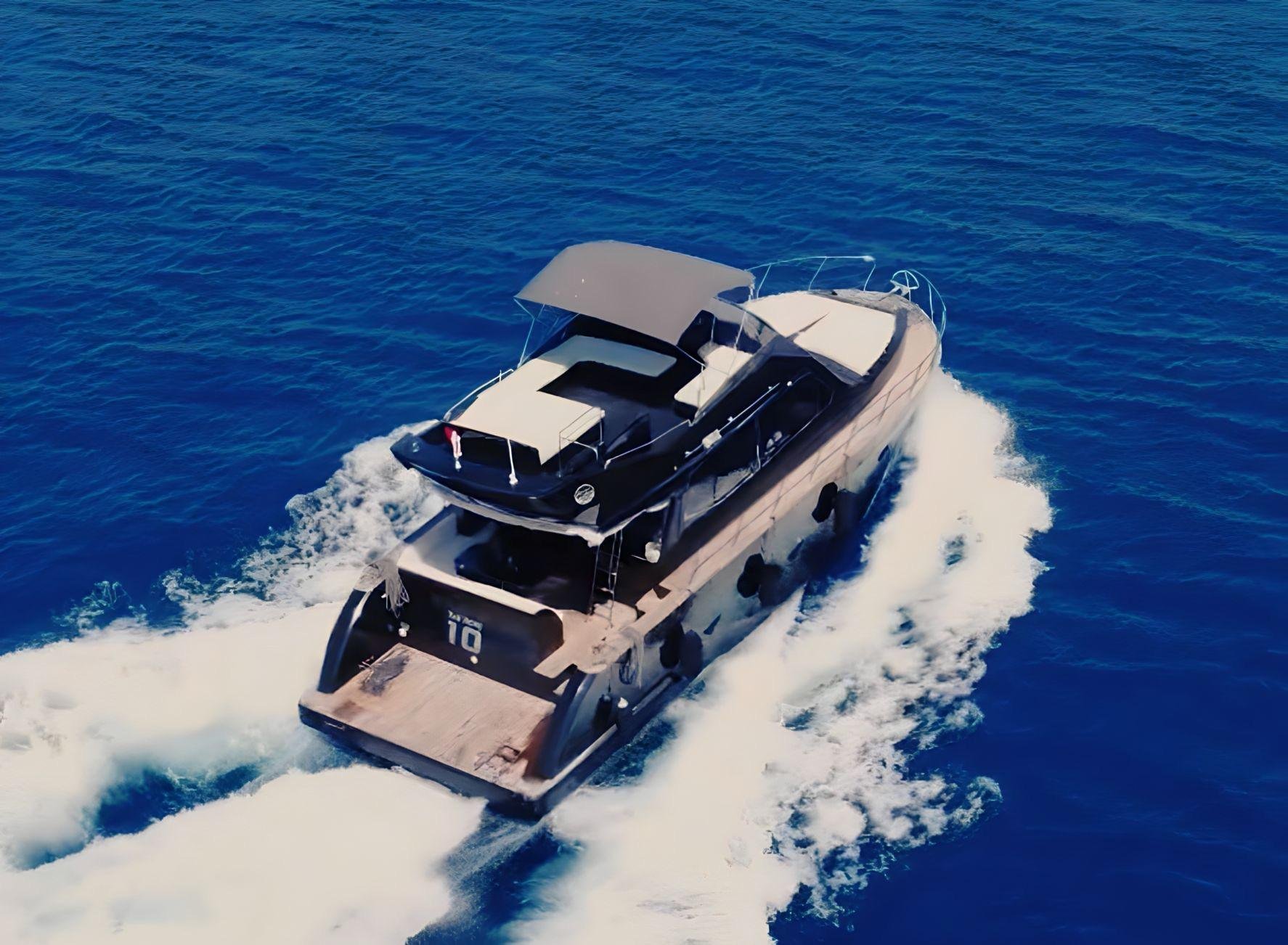 Private Bodrum Yacht Charter with Lunch