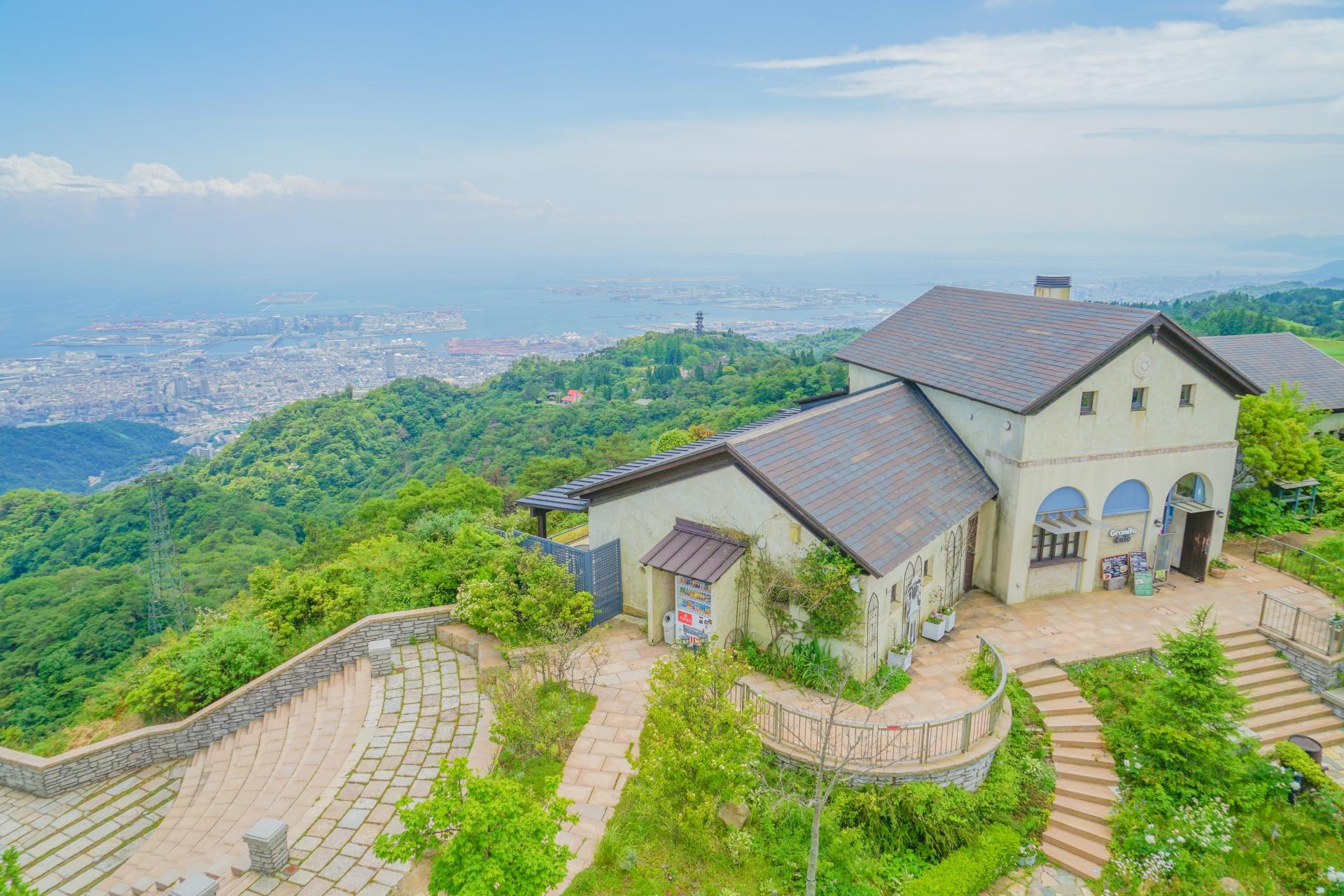 Himeji Castle, Arima Onsen & Mt. Rokko Day Tour from Osaka