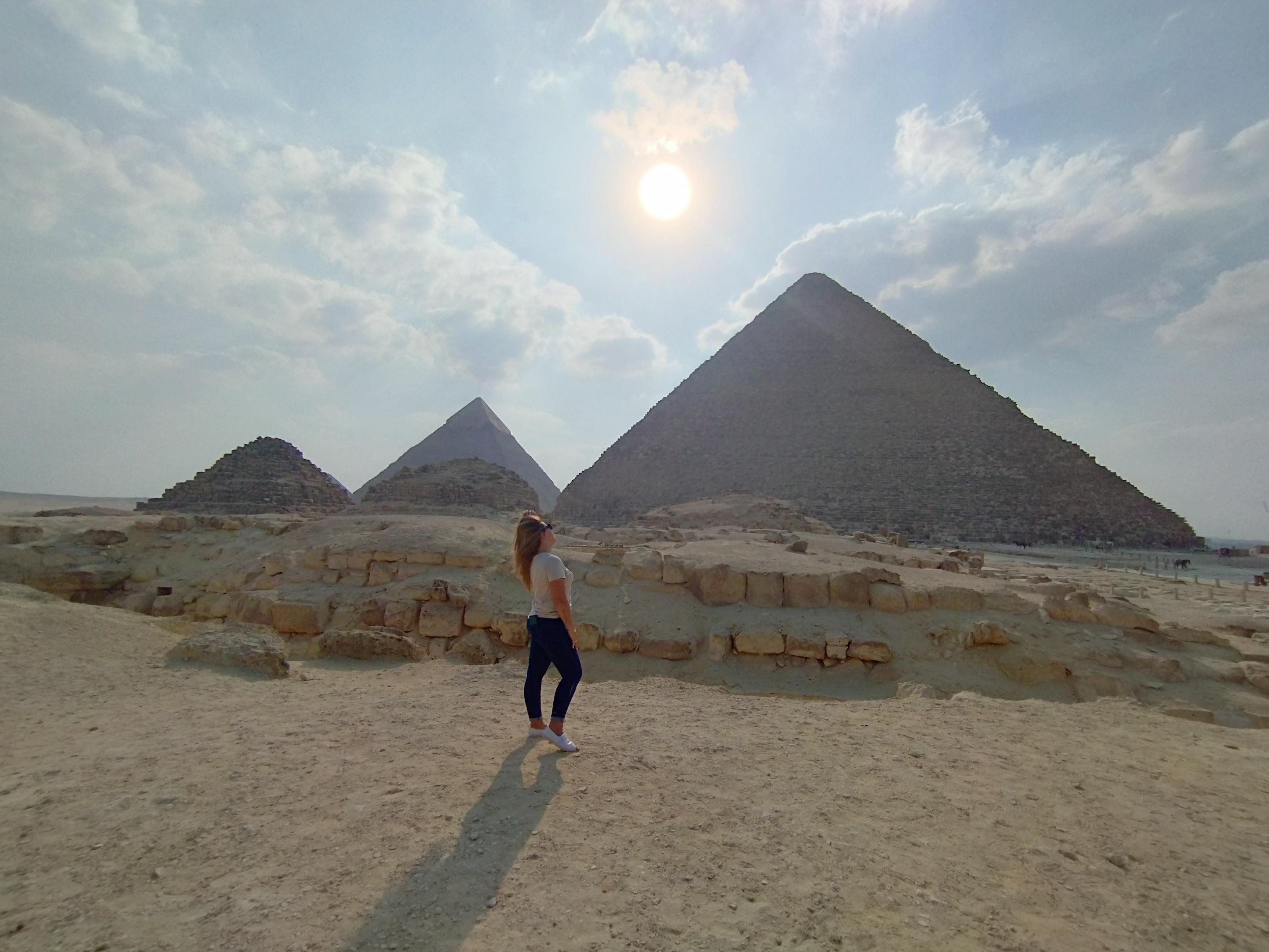 Private Giza Pyramids & Grand Egyptian Museum Tour