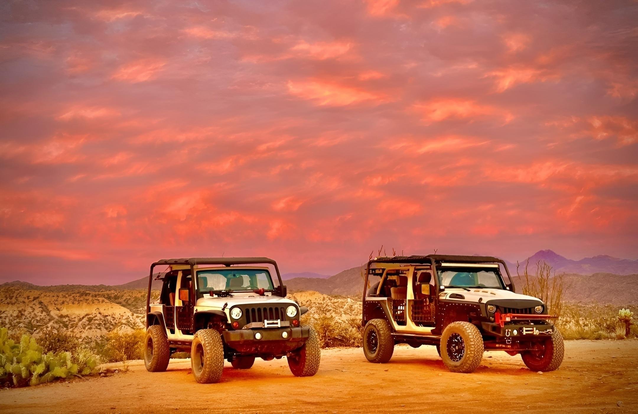 Golden Hour Jeep Tour & Night Trail Ride