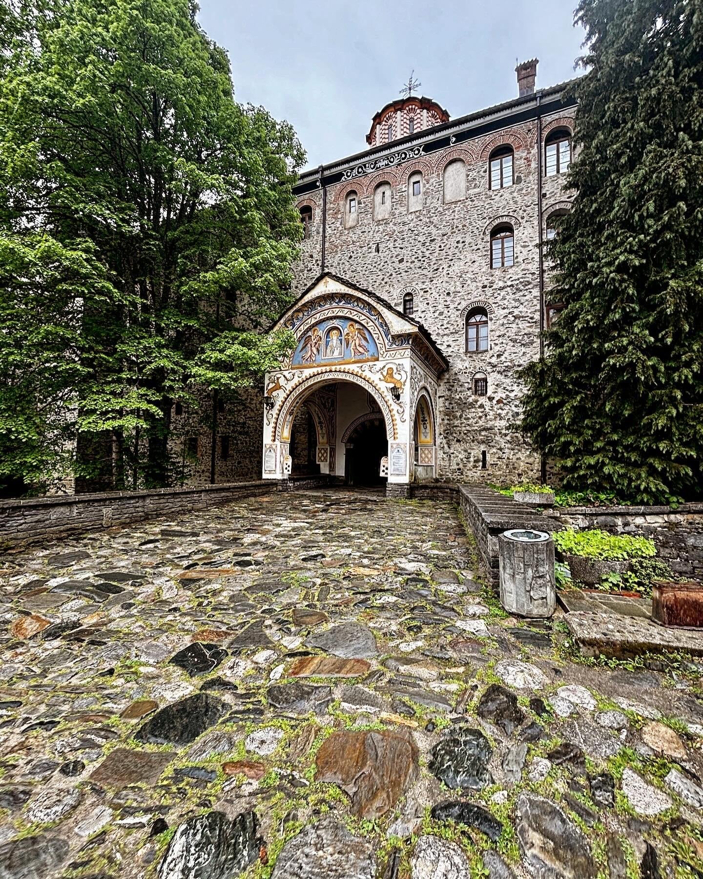 Private Rila Monastery & Seven Rila Lakes Day Tour from Sofia