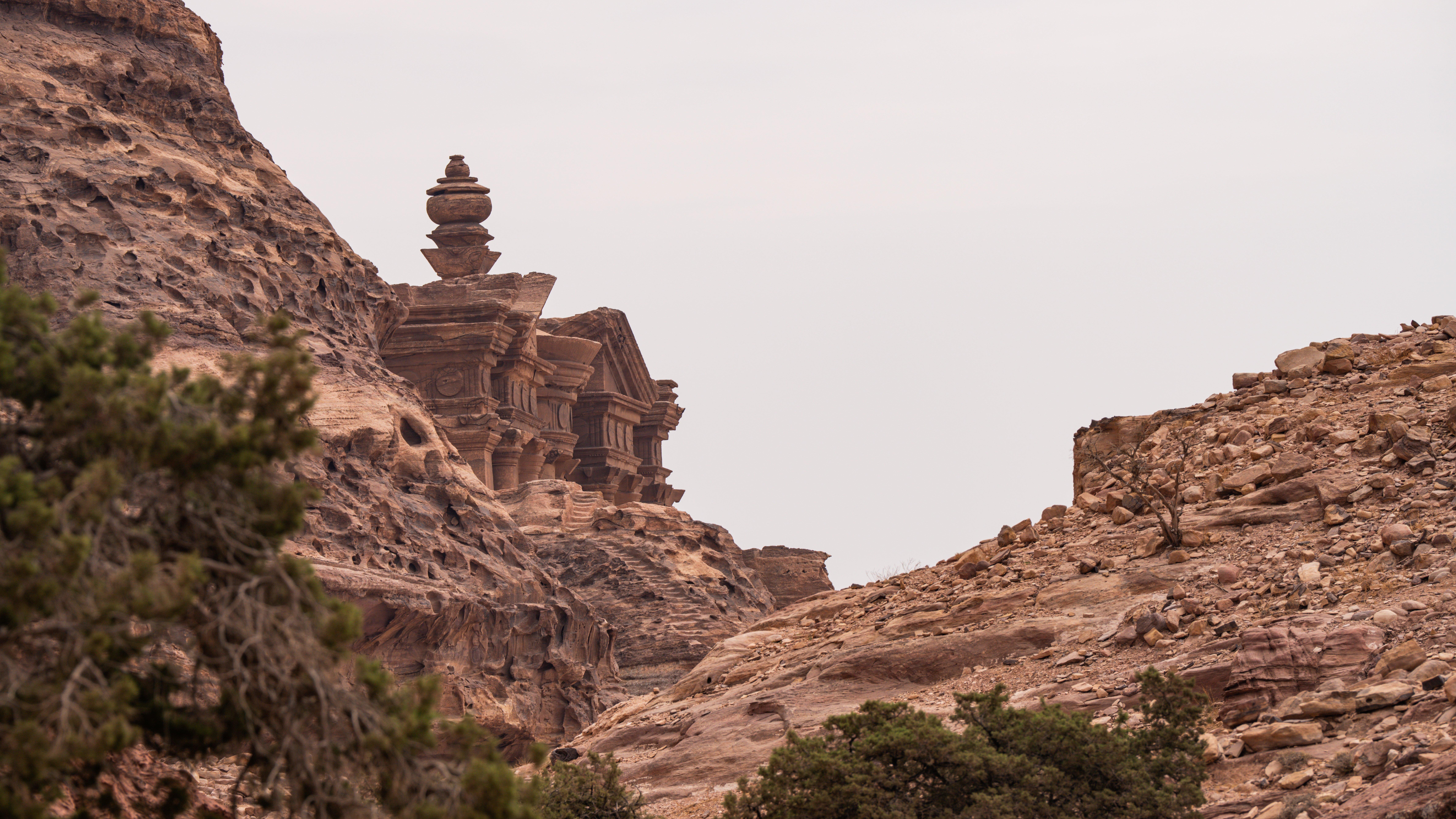 Petra Backdoor Hike from Amman with Lunch