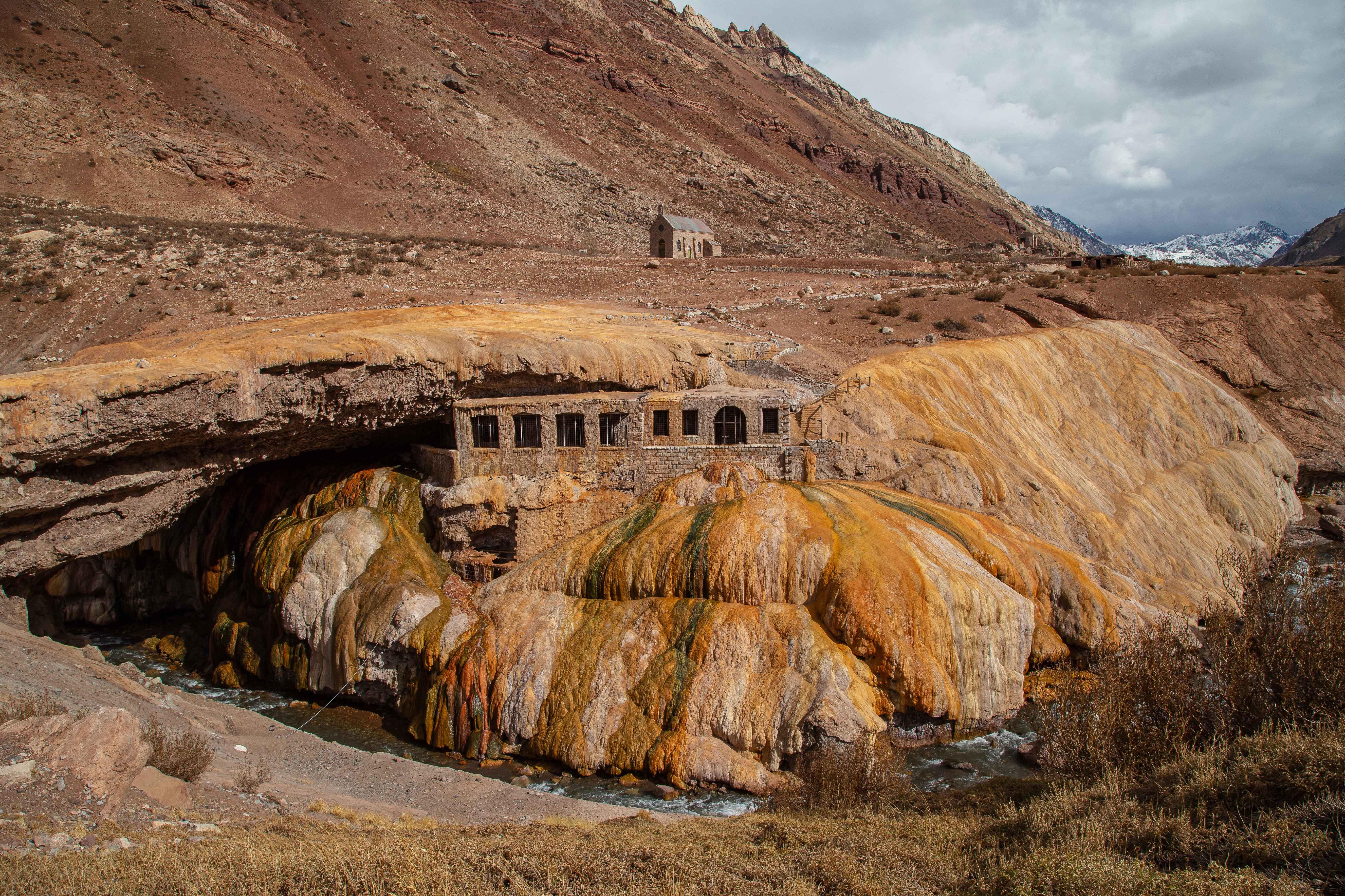 Andes Mountain Explorer: Aconcagua & Inca Bridge Day Trip