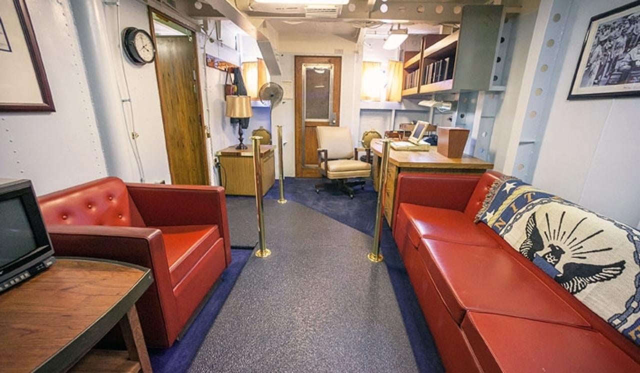 Honolulu: Battleship Missouri Memorial Access