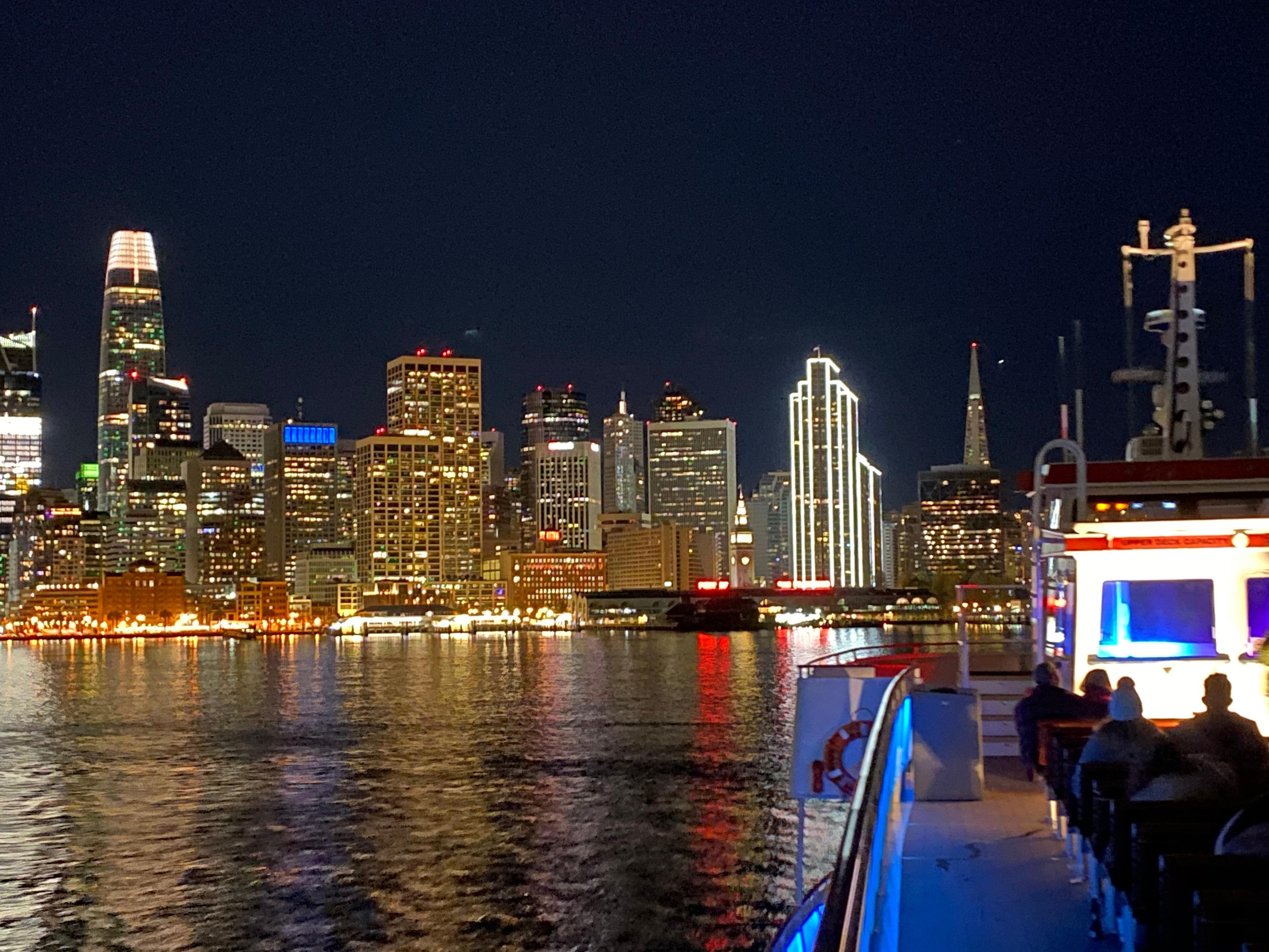 San Francisco Sunset & Skyline Bay Cruise