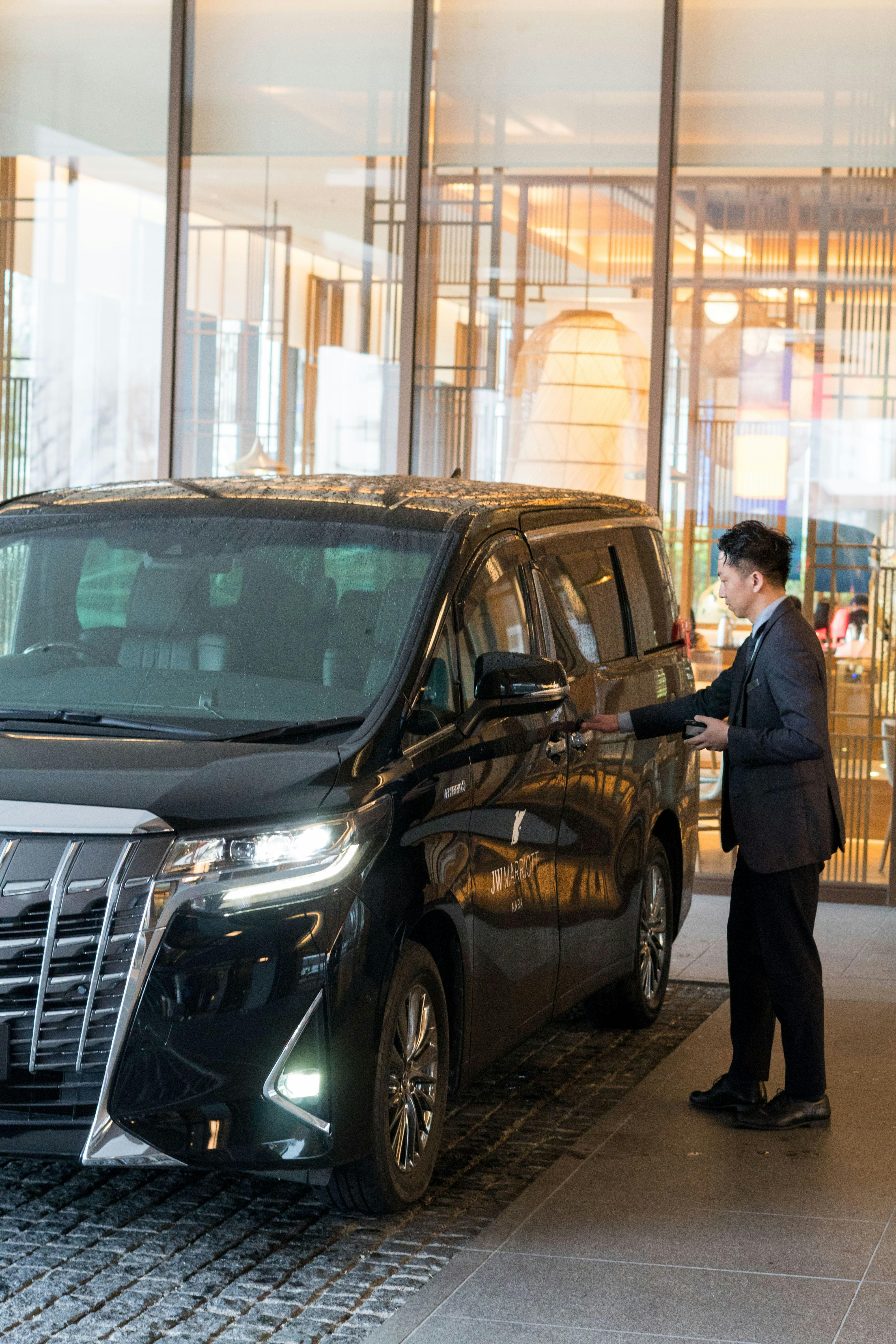Private Full-Day Chauffeur Service in Cape Town