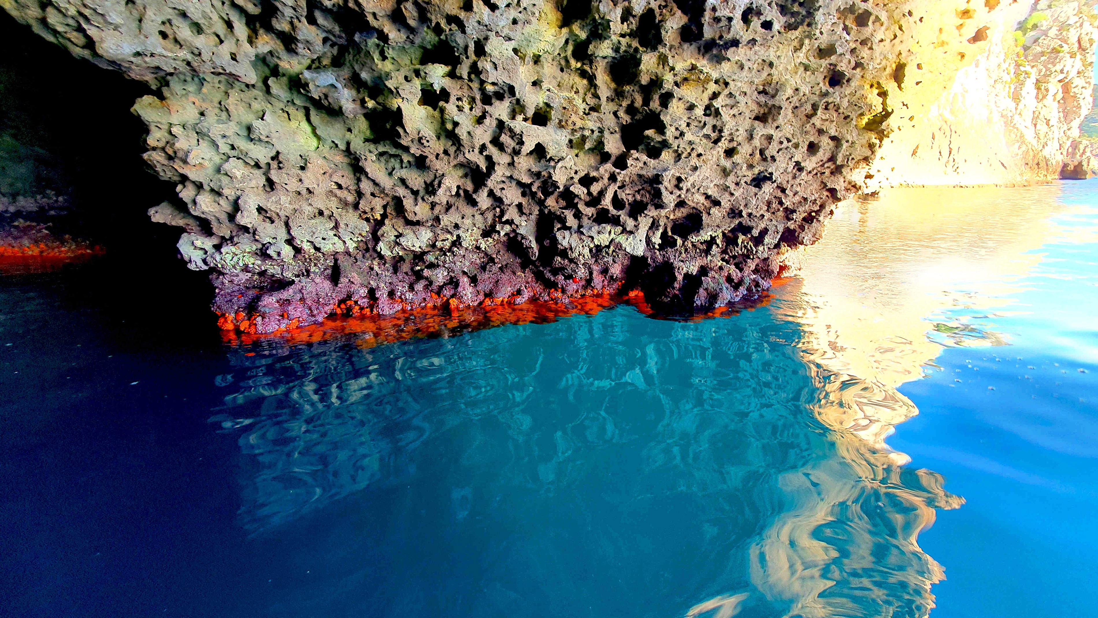 Taormina Coast Boat Cruise with Sicilian Wine & Snorkeling