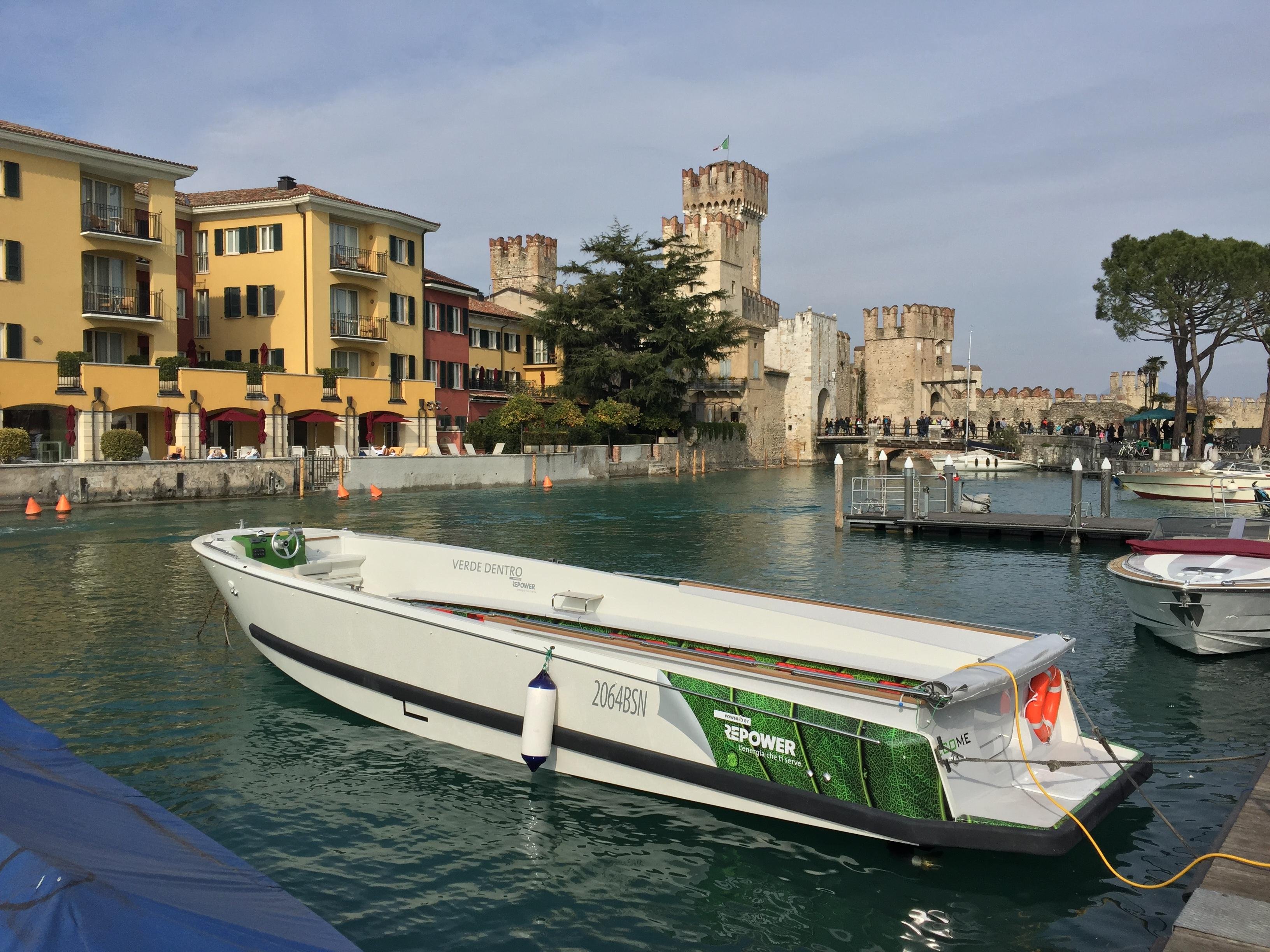 Sirmione Peninsula Guided Sightseeing Cruise