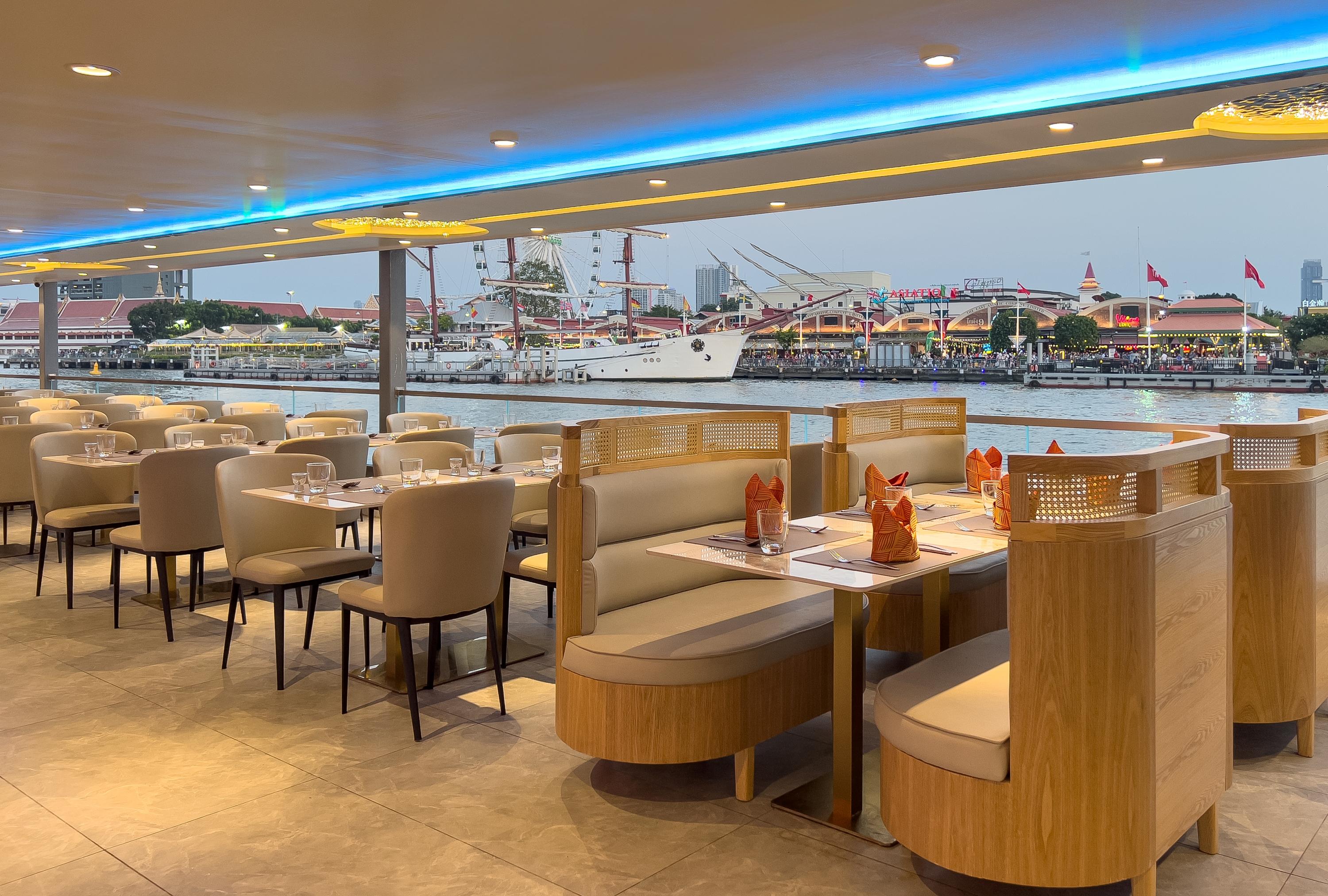 Bangkok: The Planet Sunset & Dinner River Cruise