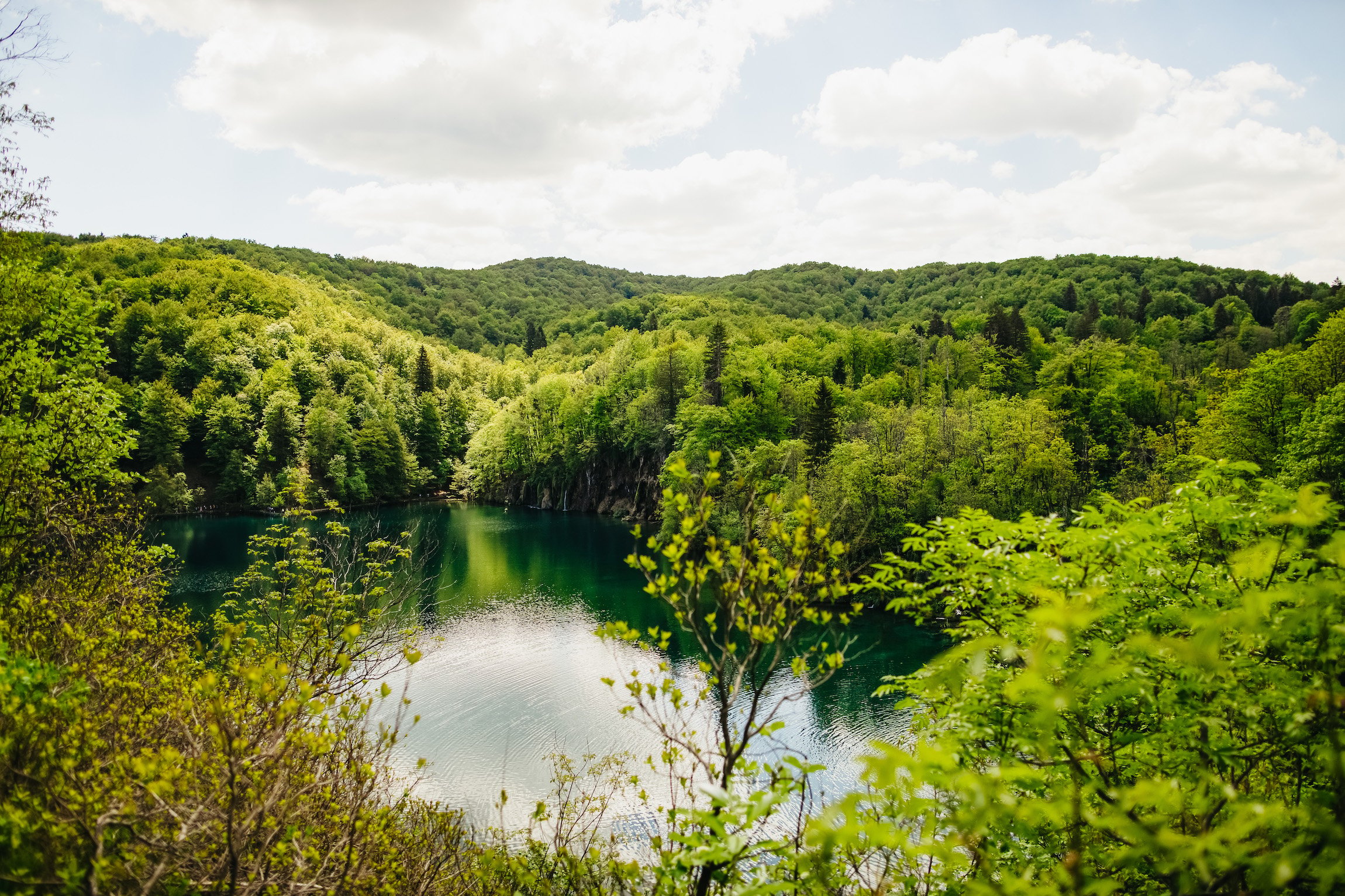 Plitvice Lakes Guided Day Trip from Split or Trogir