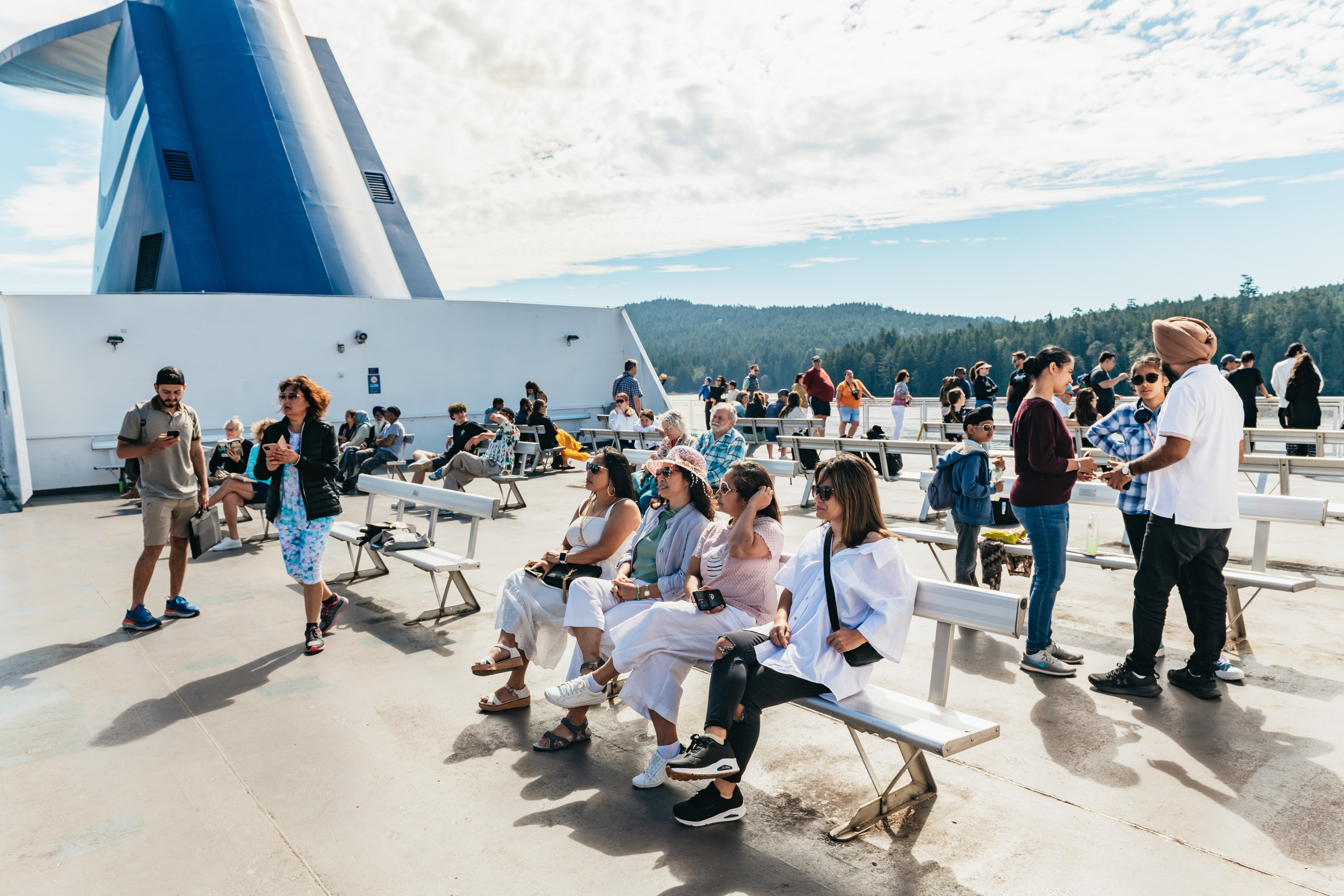 Vancouver to Victoria day trip — BC Ferries crossing, Gulf Islands and Victoria Inner Harbour — image 12