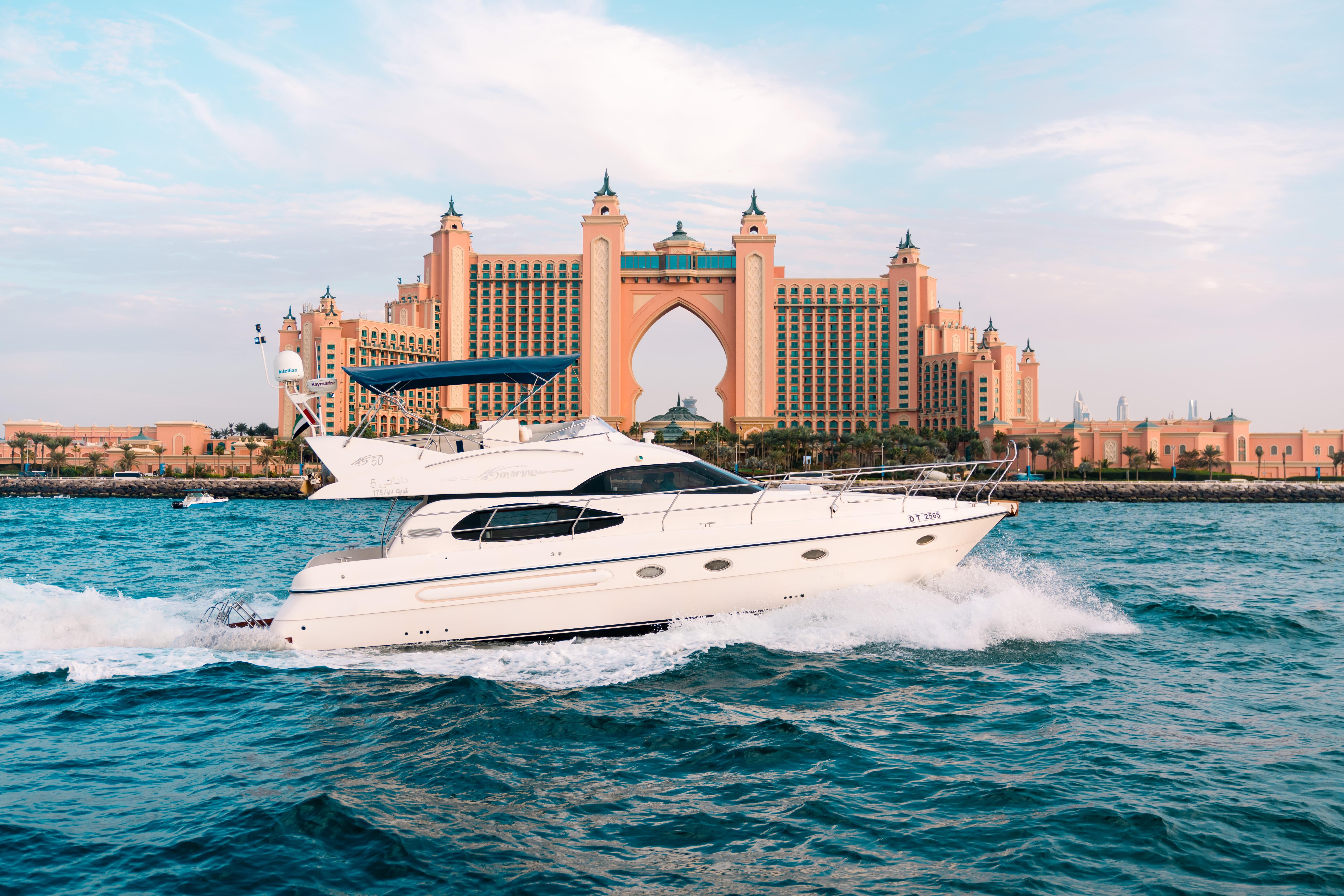 Private Yacht Cruise in Dubai with Optional BBQ