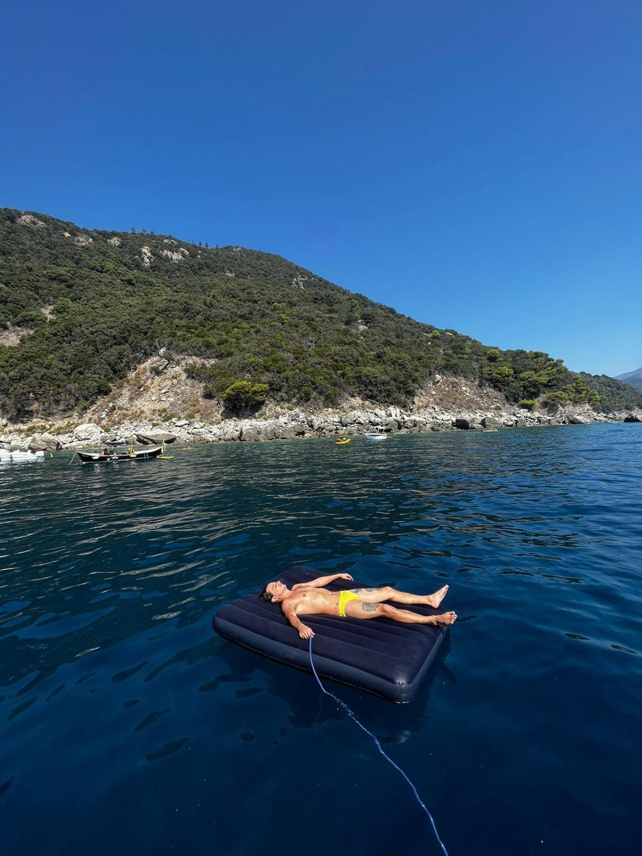 Genoa: Golfo Paradiso Full-Day Sailing Trip