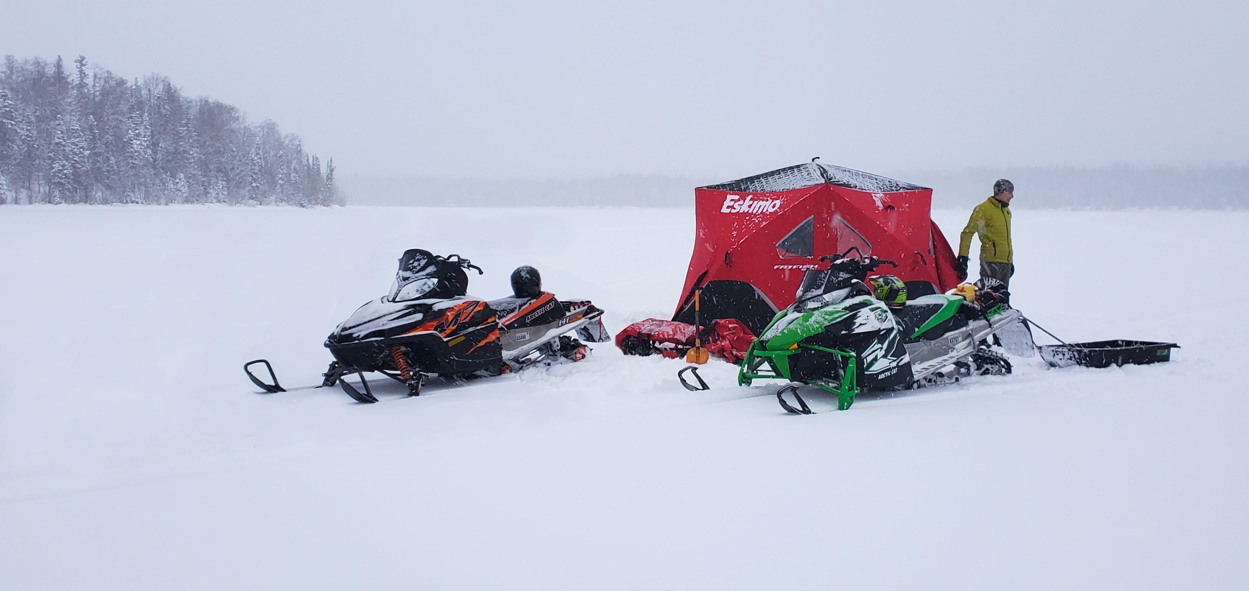 Anchorage Winter Combo: Snowmobile Adventure & Ice Fishing