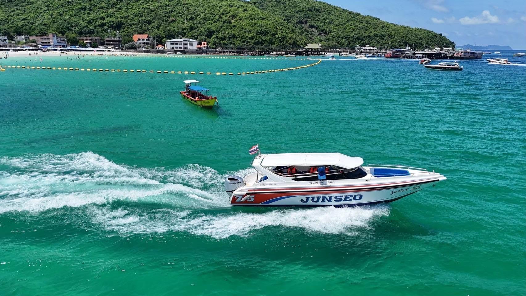 Koh Larn Island Day Trip with Thai Massage & Speedboat from Pattaya