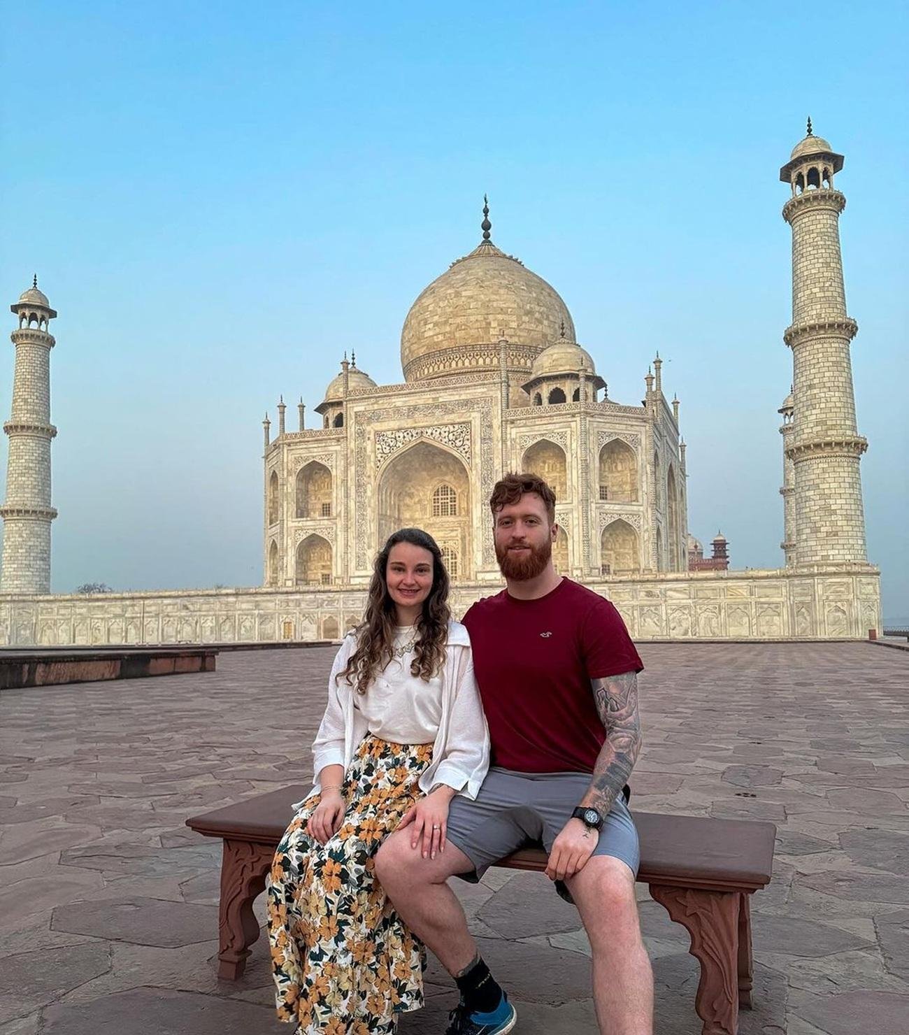 Jaipur to Taj Mahal & Agra Fort Private Day Trip with 5-Star Lunch