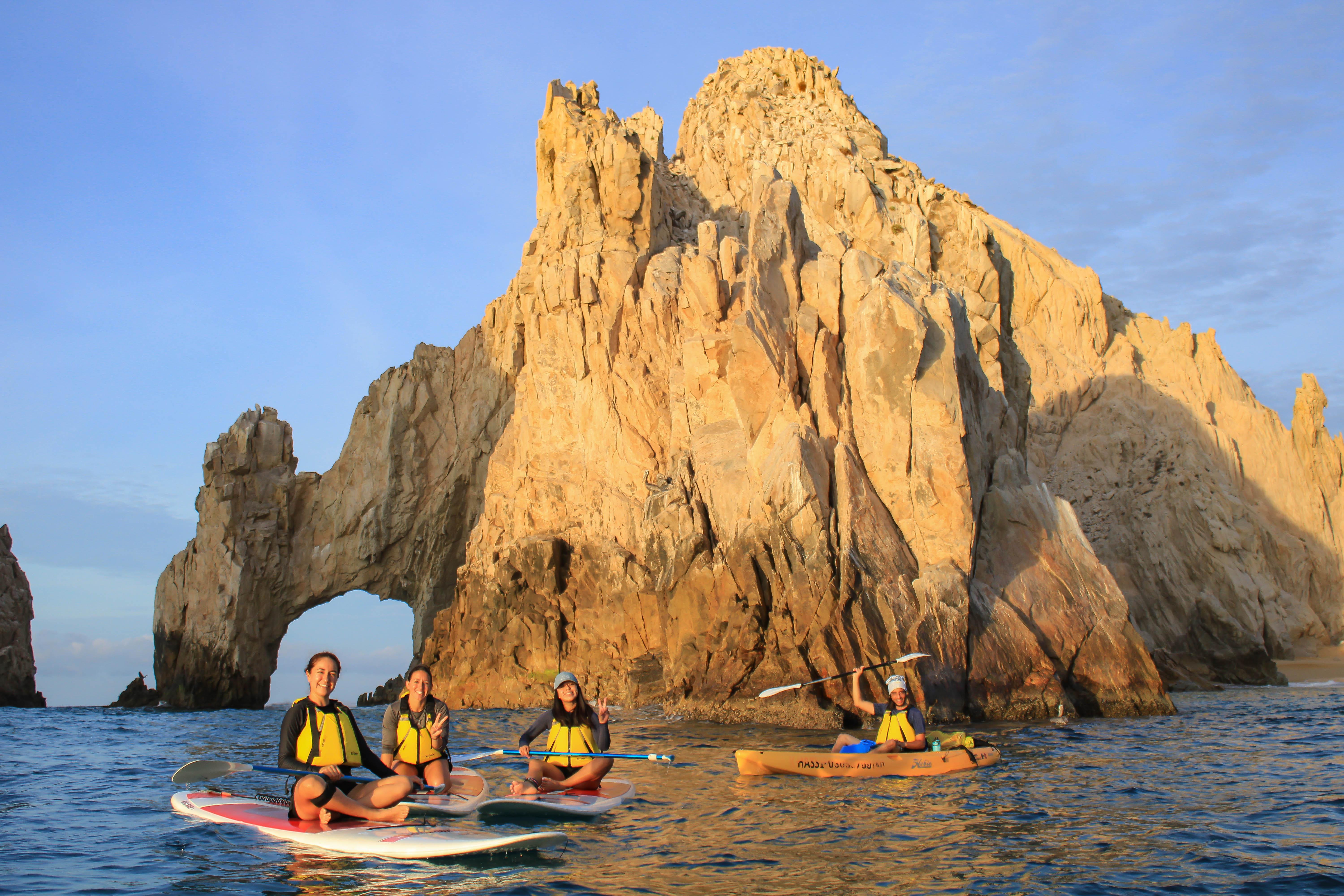 Los Cabos SUP to The Arch, Snorkel & Beach Walk with Transport