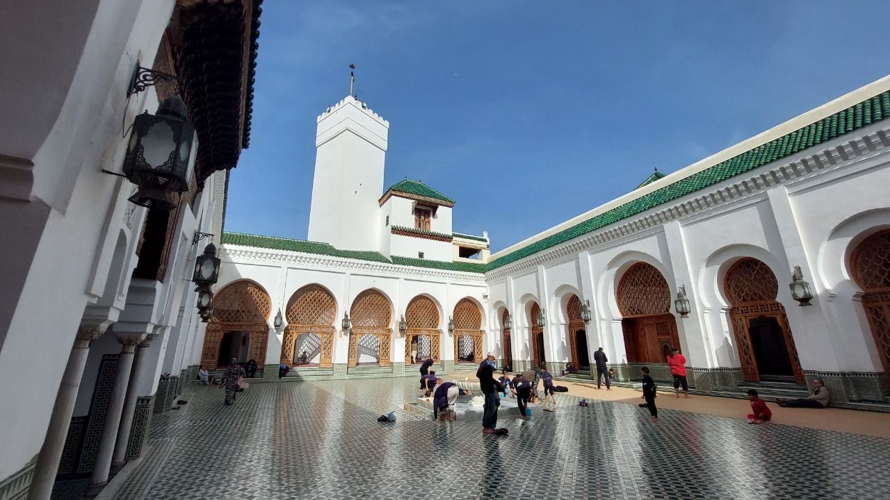 Fes Medina Private Walking Tour with Local Guide