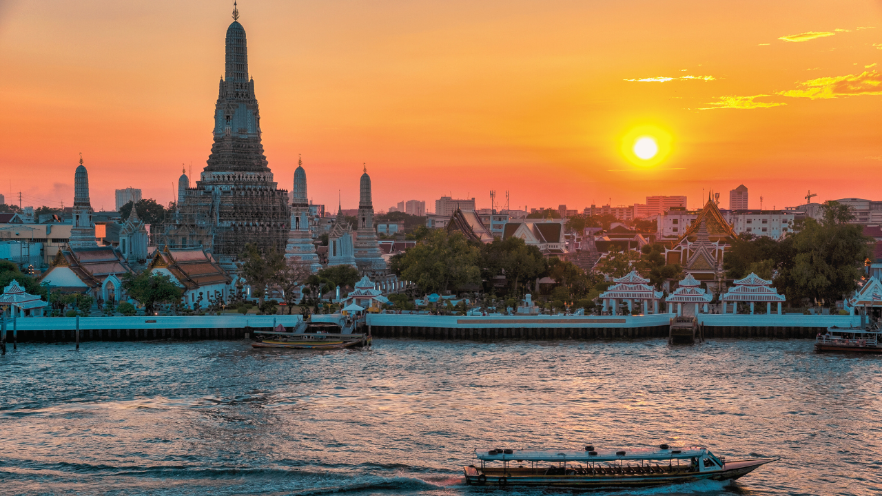 Private Bangkok Highlights: Grand Palace, Wat Pho & Wat Arun