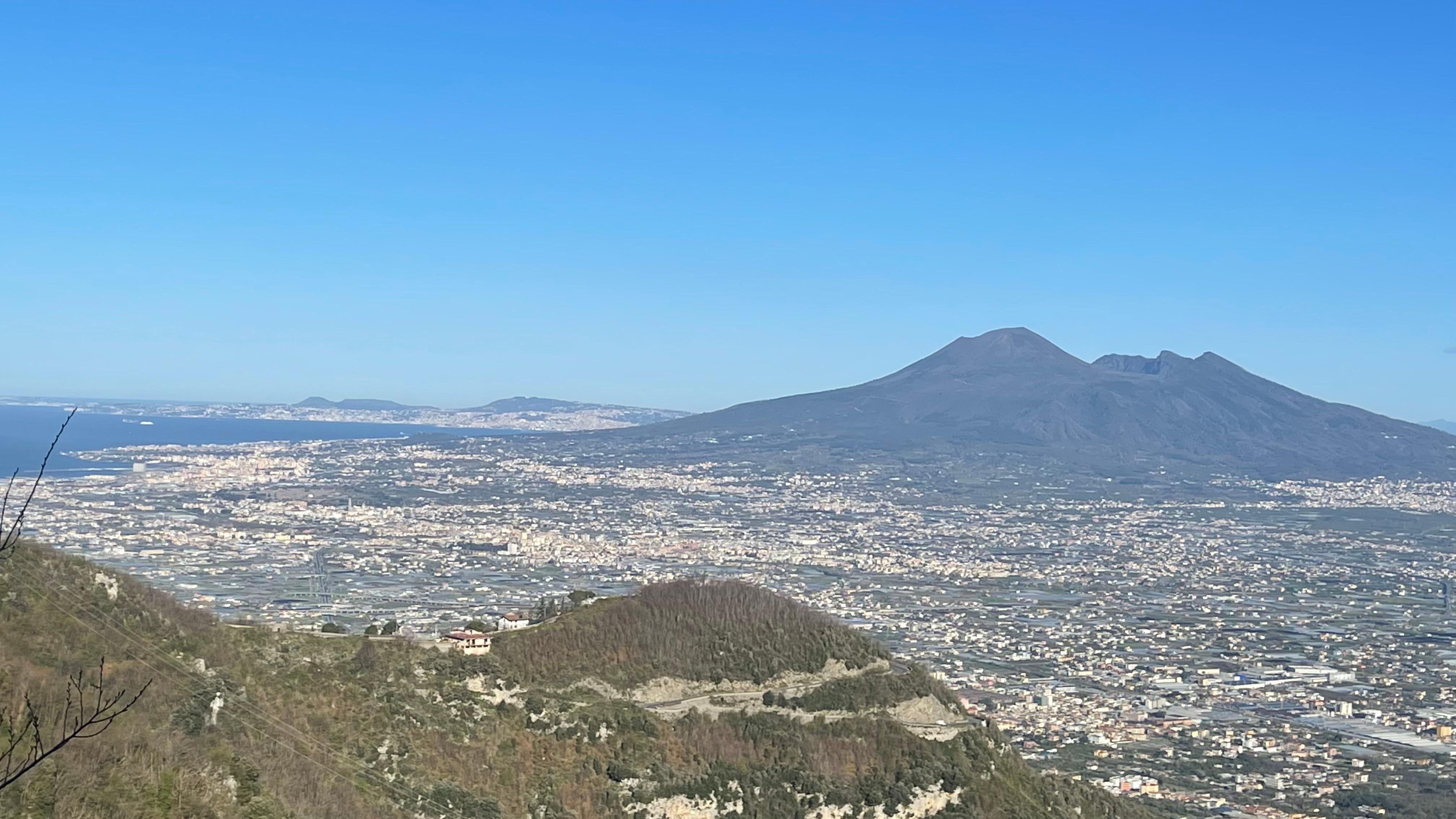All-inclusive Pompeii and Vesuvius tour with lunch from the Amalfi Coast - the Gran Cono crater rim above the Bay of Naples