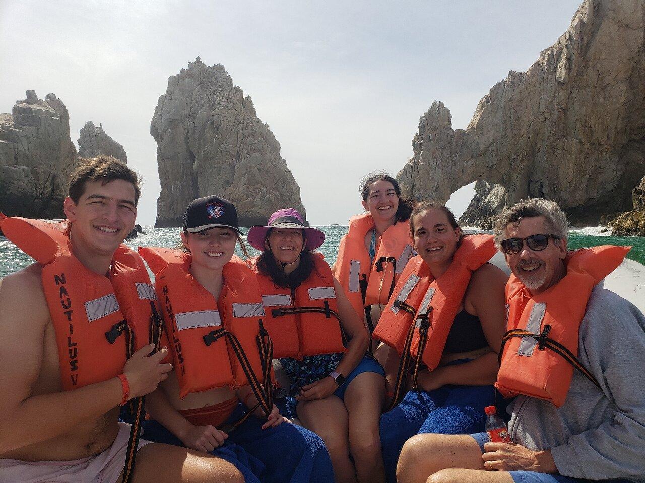 Cabo San Lucas: Arch, Whale Watching & Lover's Beach Boat Tour