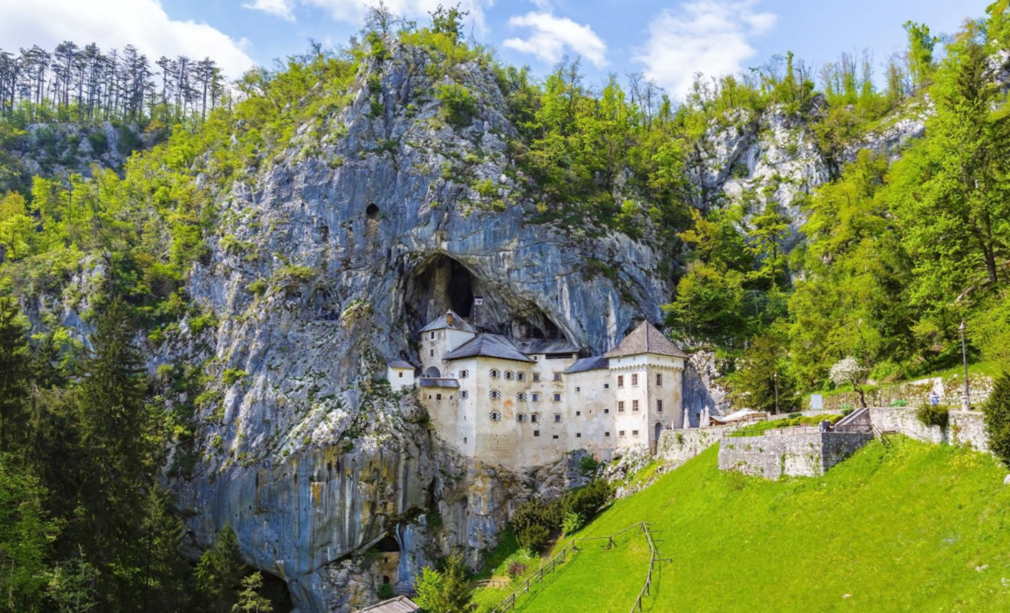 Postojna Cave, Predjama Castle & Coast Private Day Trip