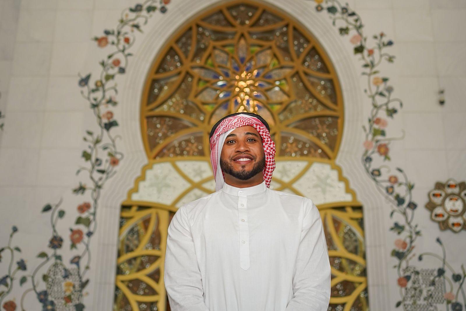 Dubai to Abu Dhabi: Sheikh Zayed Grand Mosque Guided Day Tour