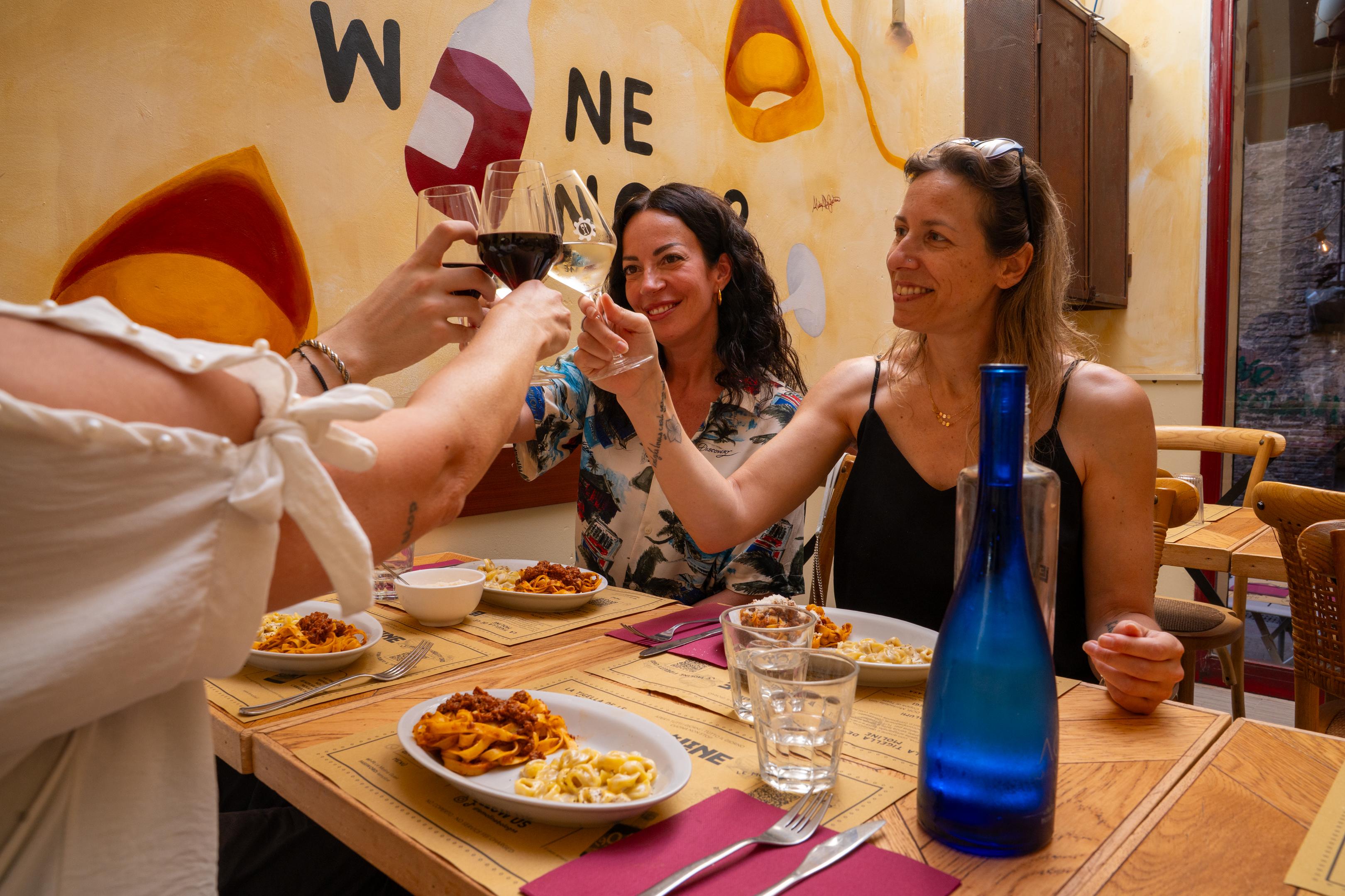 Bologna Ultimate Food Tour with a Local Expert