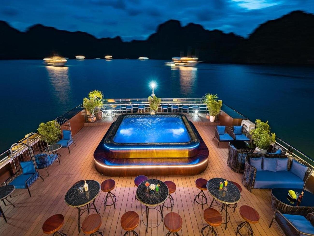 Ha Long & Lan Ha Bay 2-Day 5-Star Balcony Cruise