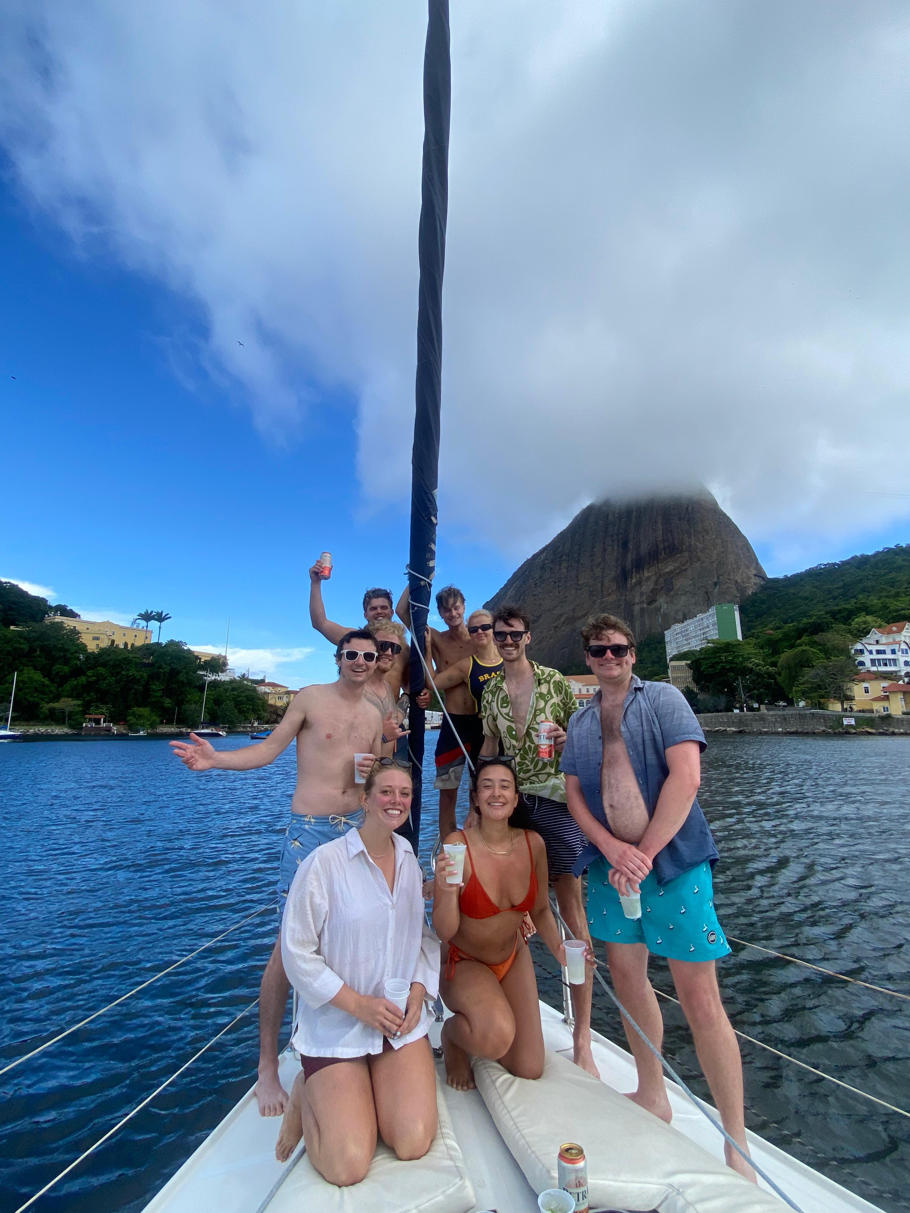 Rio de Janeiro: Sailboat Cruise with Brunch or Sunset & Drinks