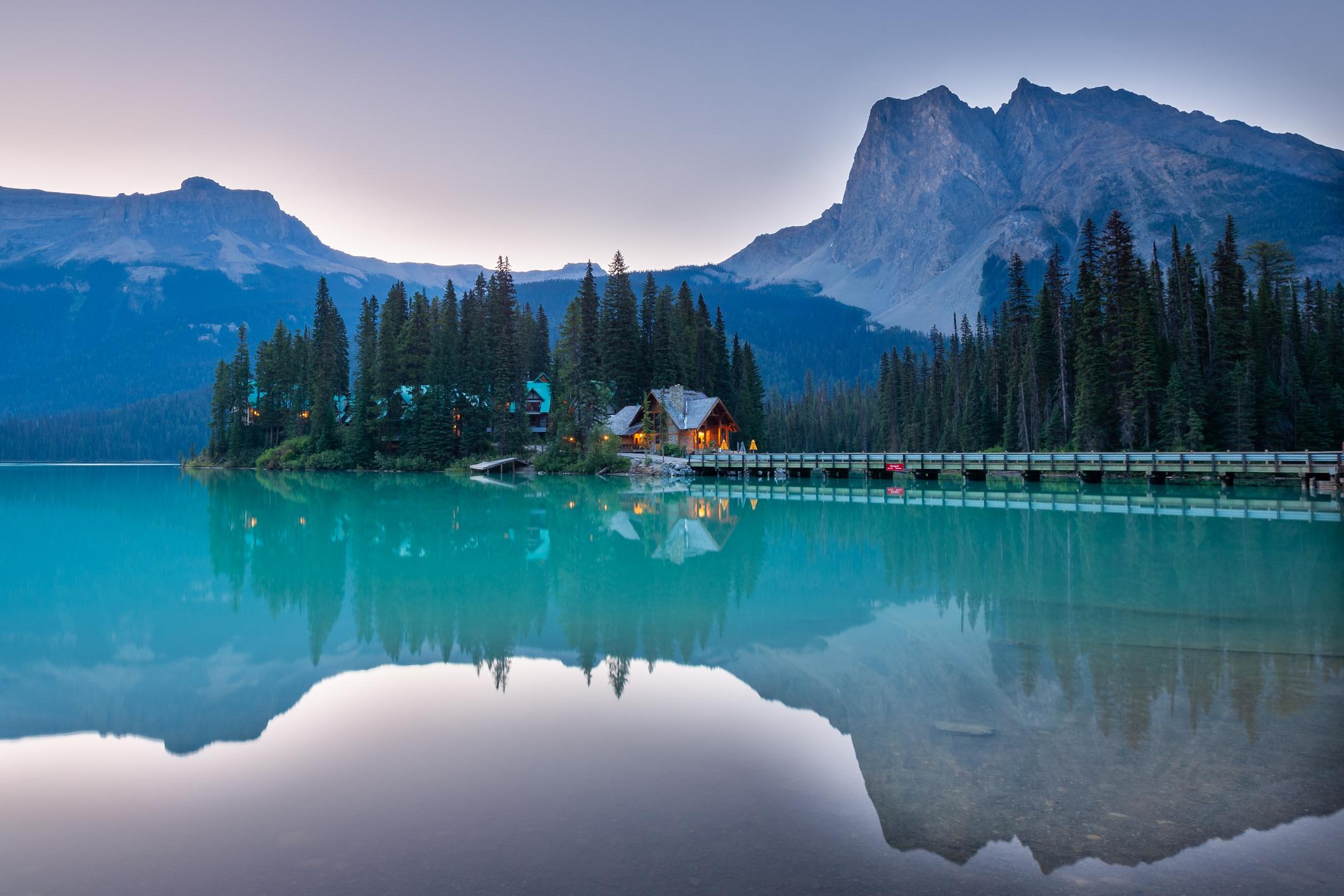 Lake Louise & Moraine Lake Shuttle from Canmore or Banff