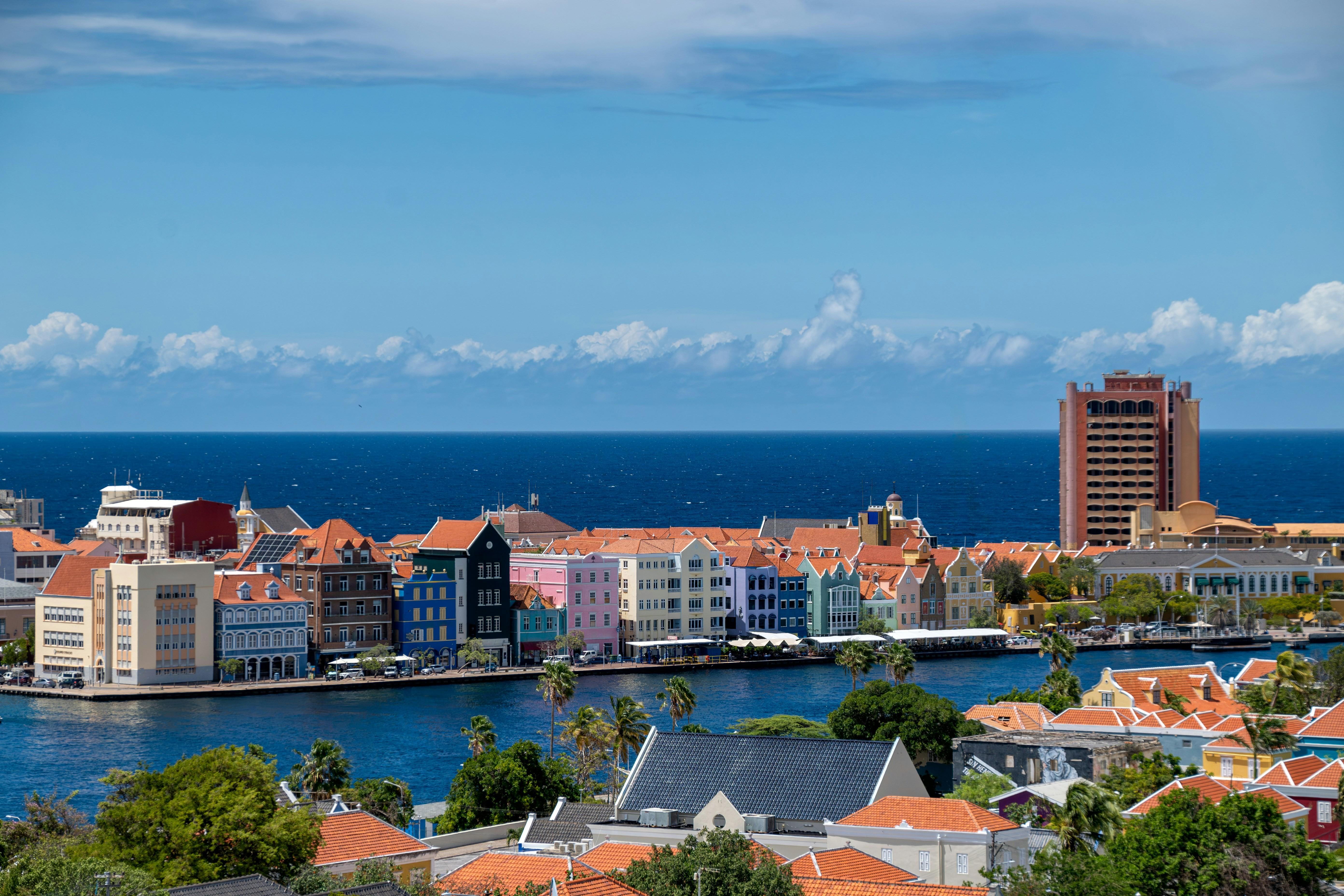 Willemstad Heritage & Mambo Beach Half-Day Tour