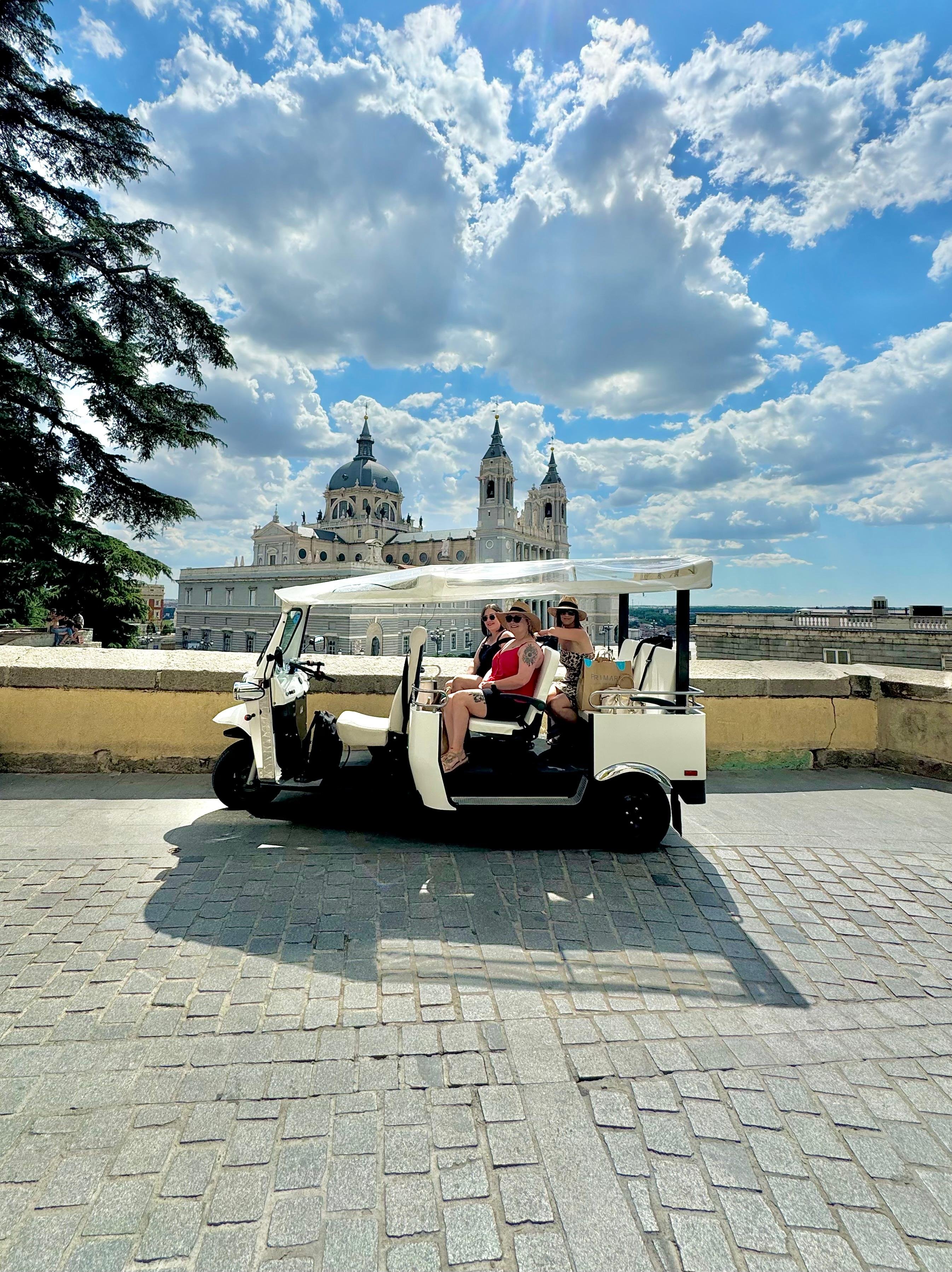 Private Electric Tuk Tuk Tour of Madrid with Local Guide
