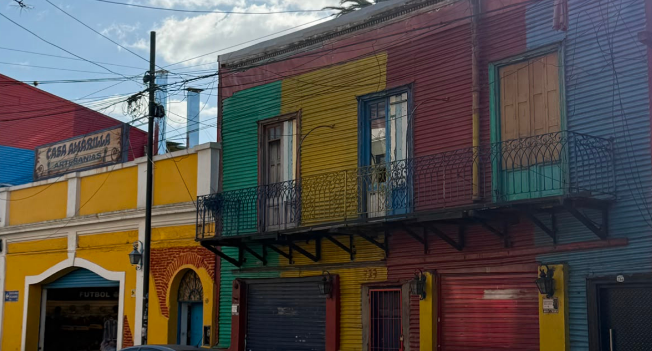 Genoese Immigration Walking Tour of La Boca