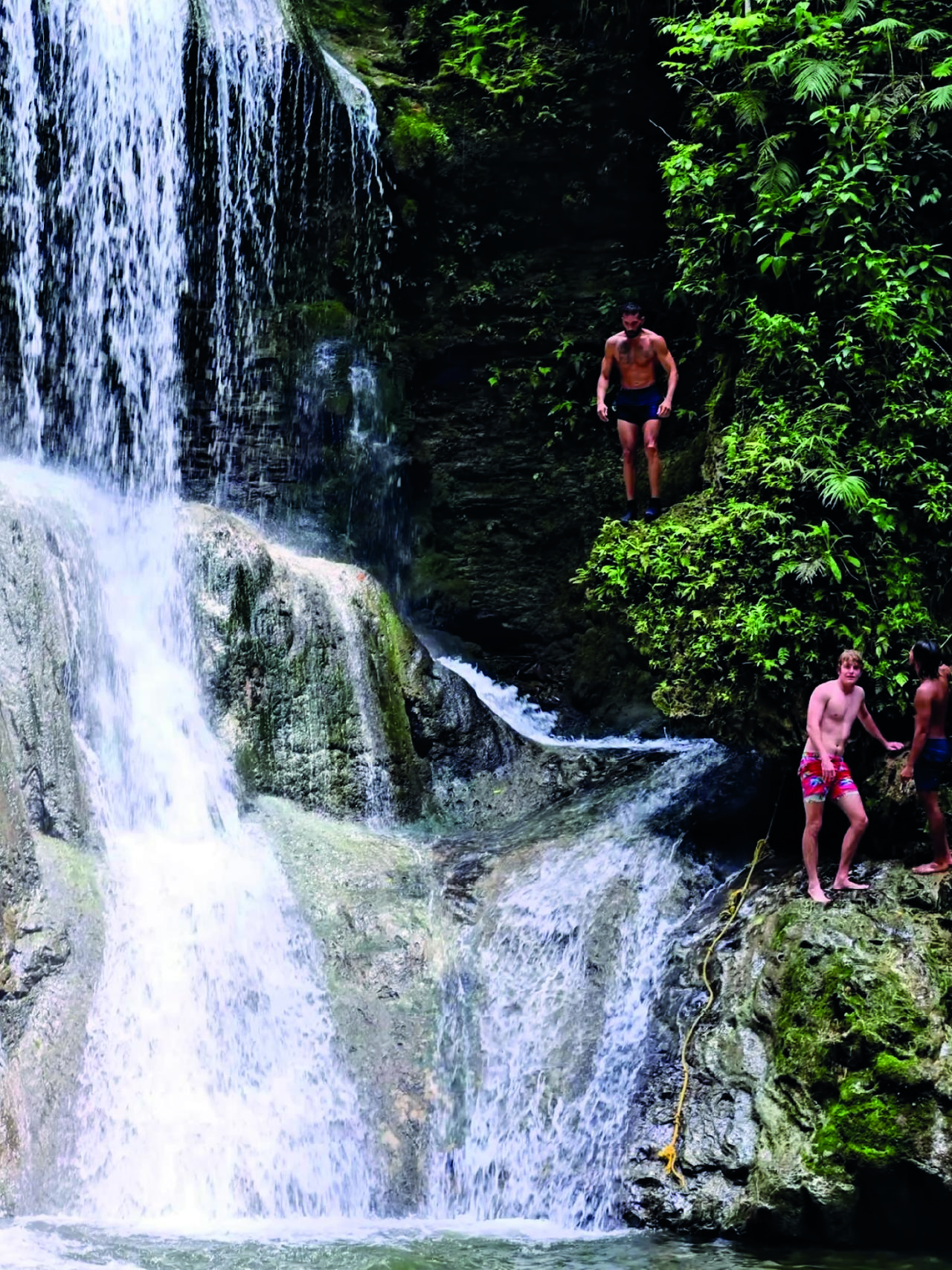 Puerto Rico All-in-One: Waterfalls, Cueva del Indio & Beach Tour