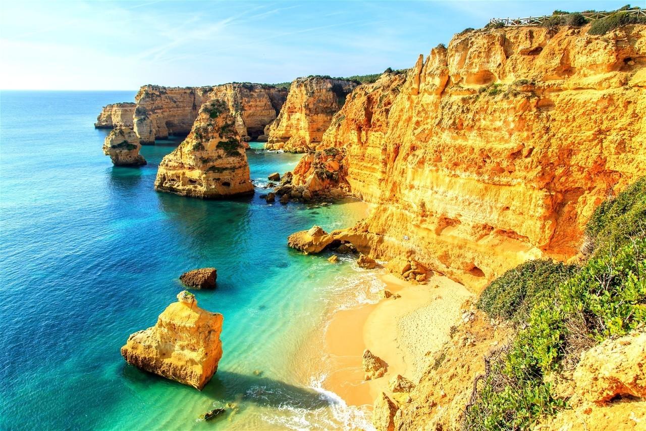 Algarve Coastal Discovery: Benagil, Marinha & Carvoeiro