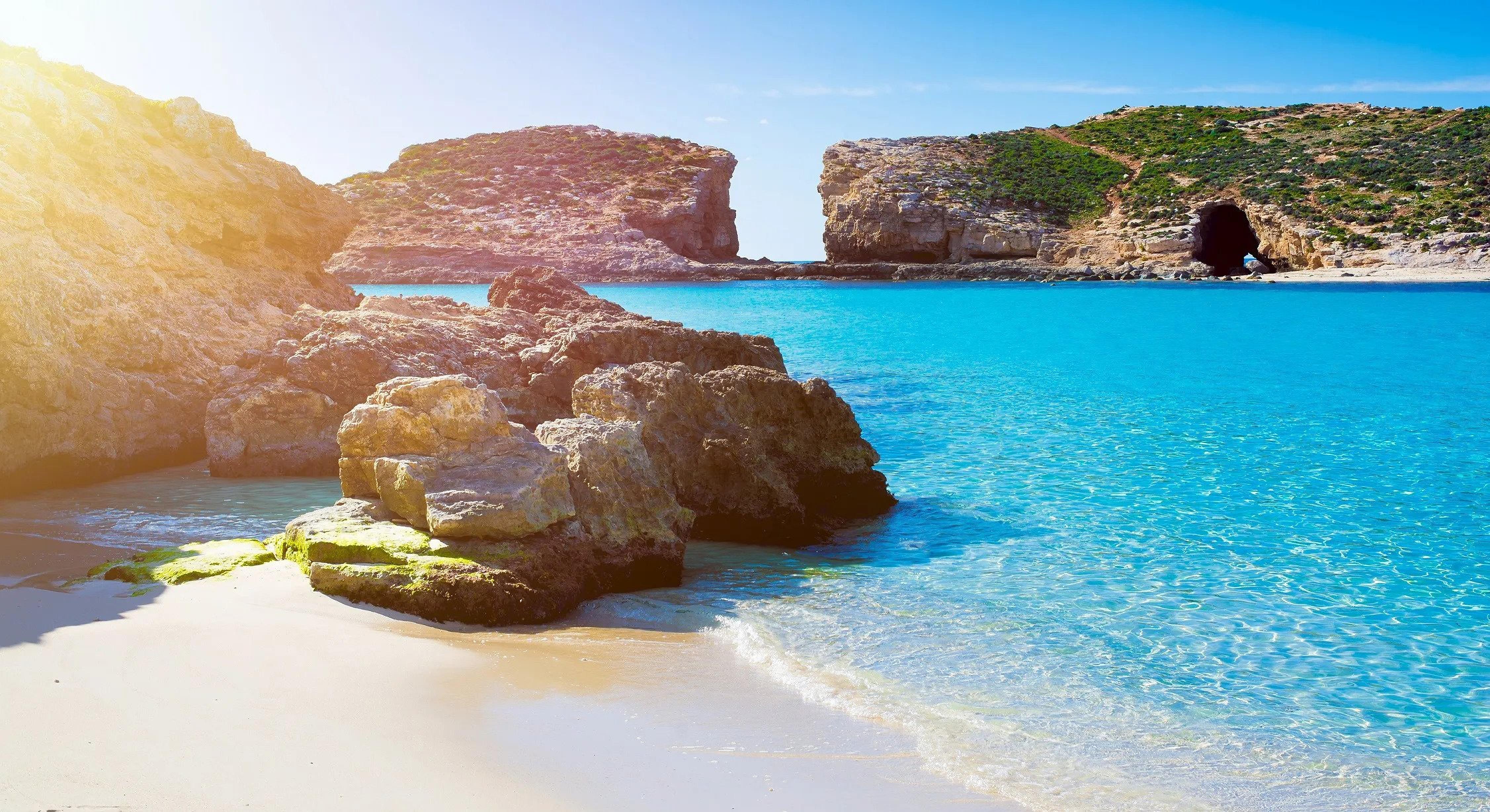 Flexible Ferry to Comino Blue Lagoon & Gozo Option
