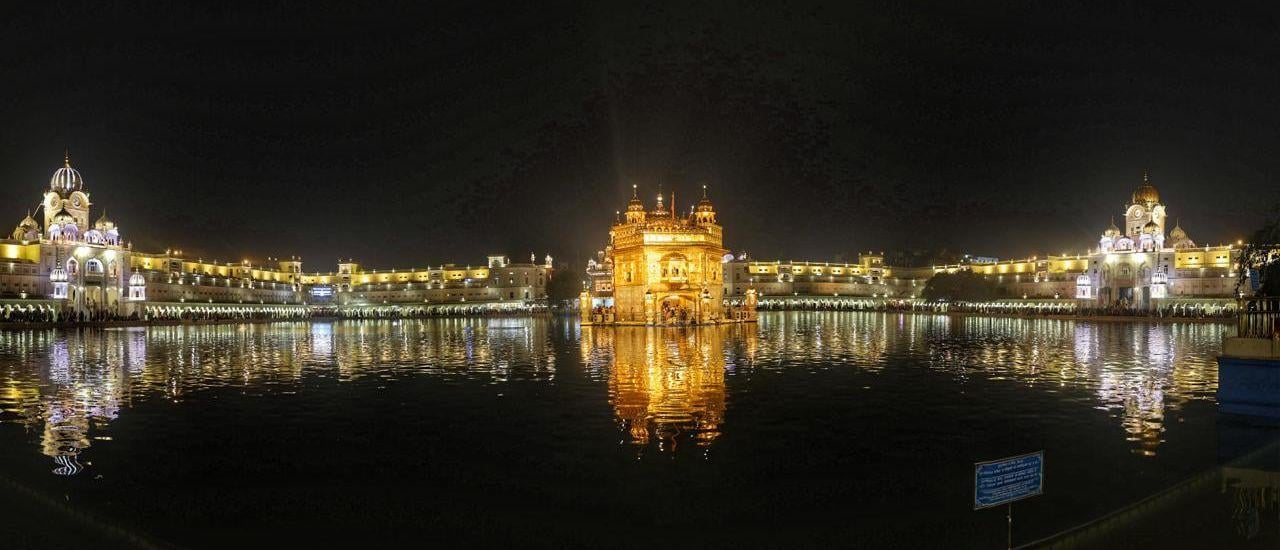 Amritsar: Golden Temple & Jallianwala Bagh Guided Walking Tour