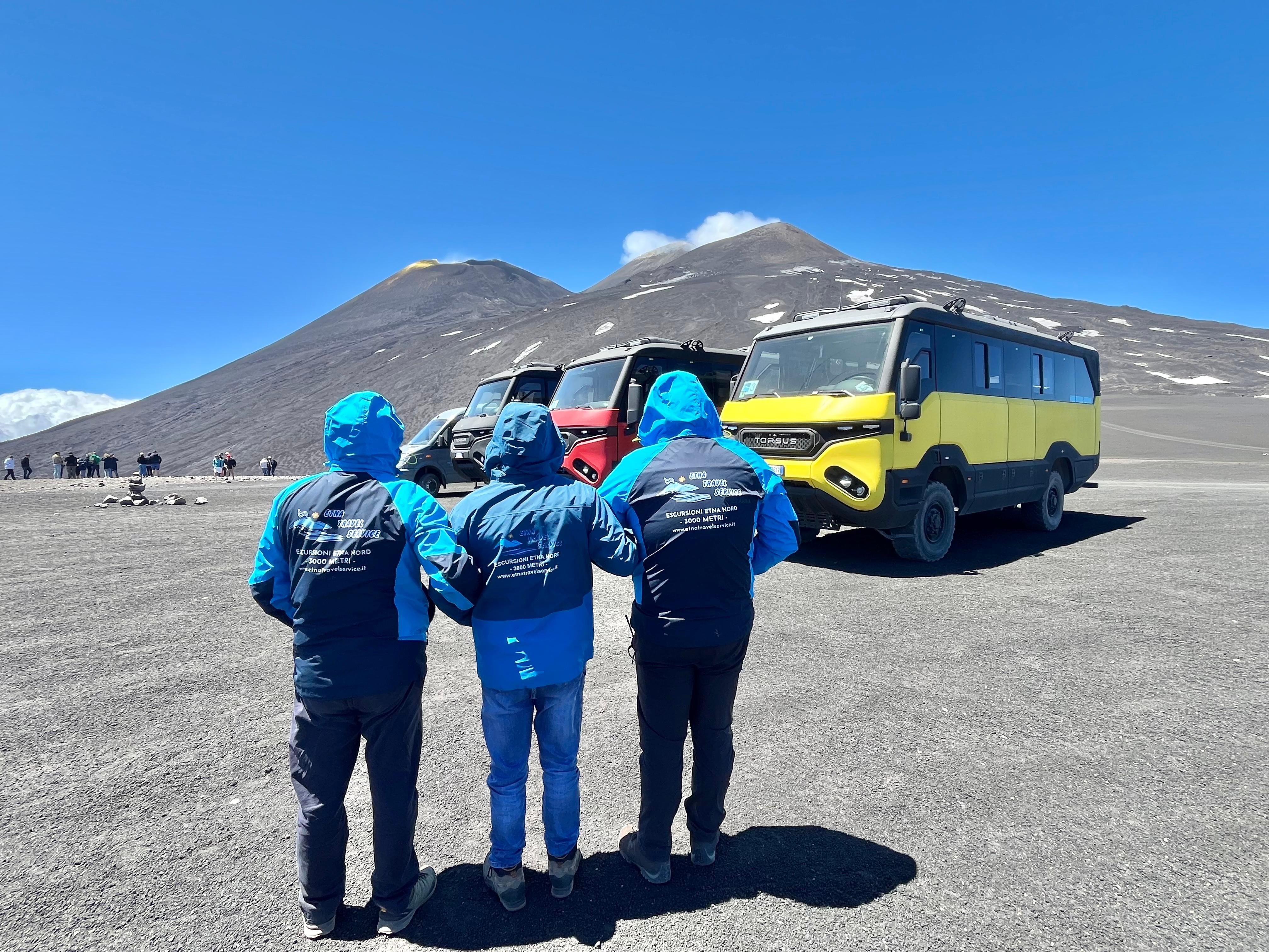 Mount Etna: North Upper Craters Guided Tour by 4x4 with Trek