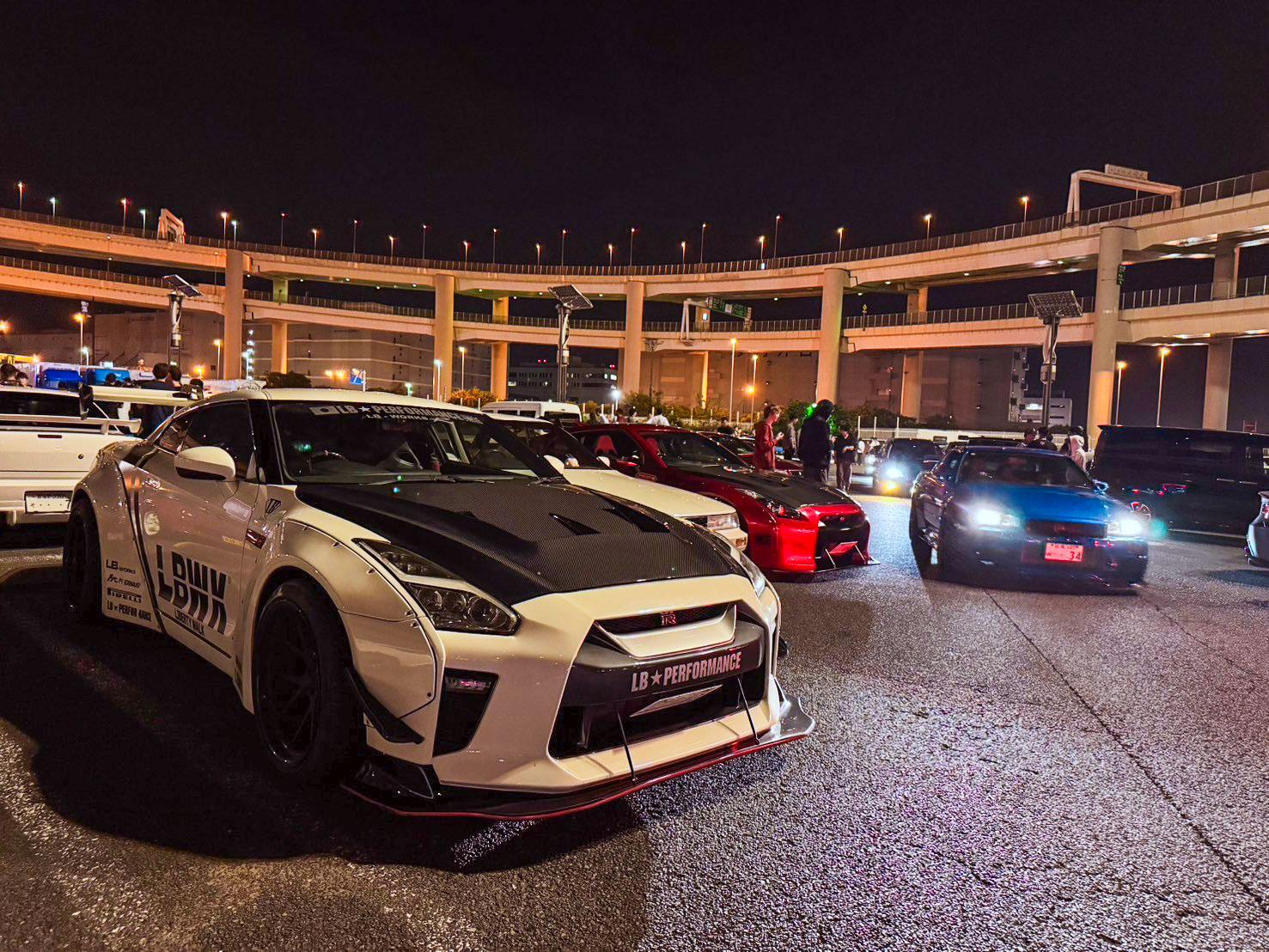 Tokyo JDM Underground: Daikoku Car Meet Night Tour