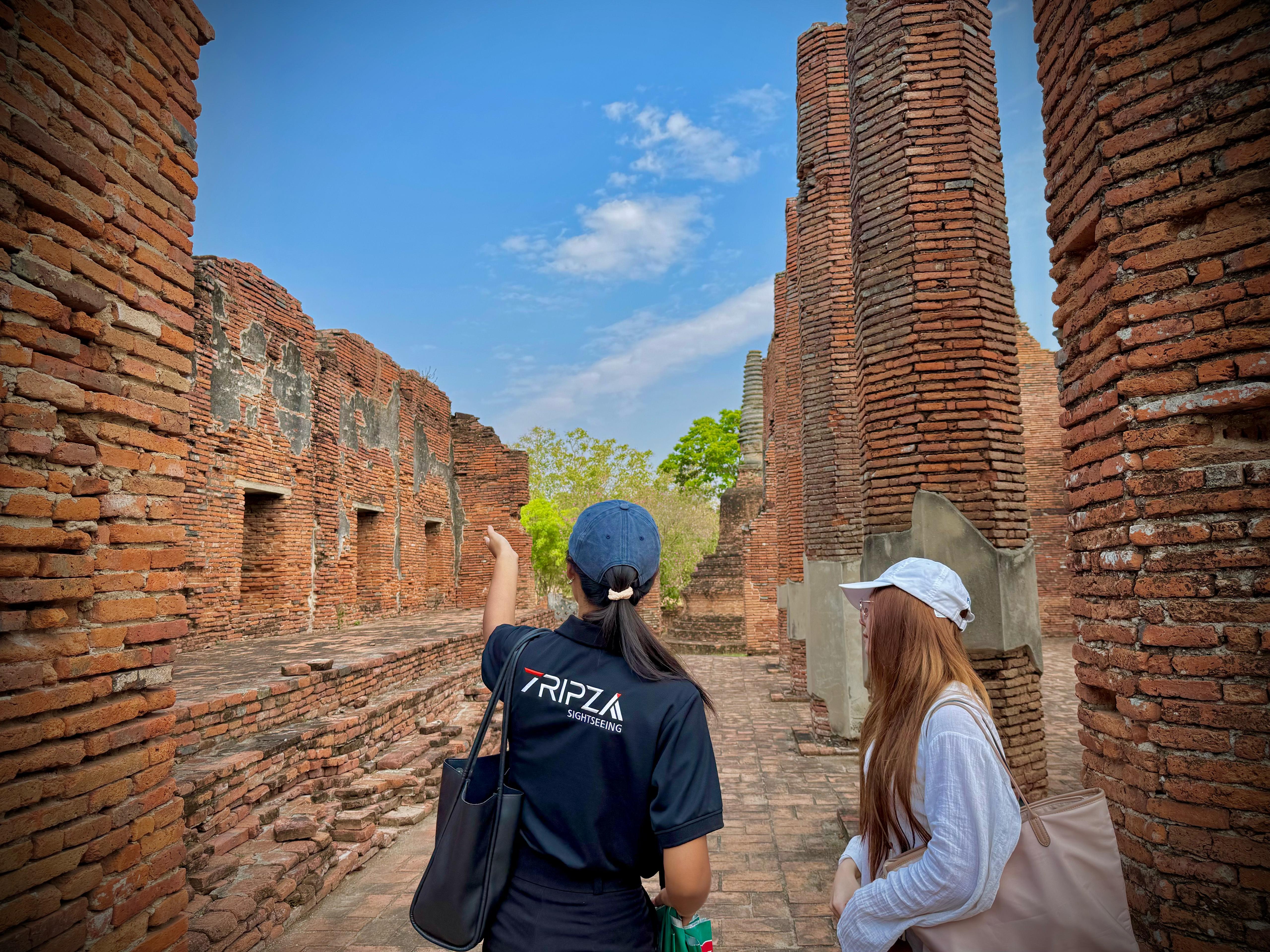 Bangkok to Ayutthaya Day Trip with Boat Ride & Temple Tickets