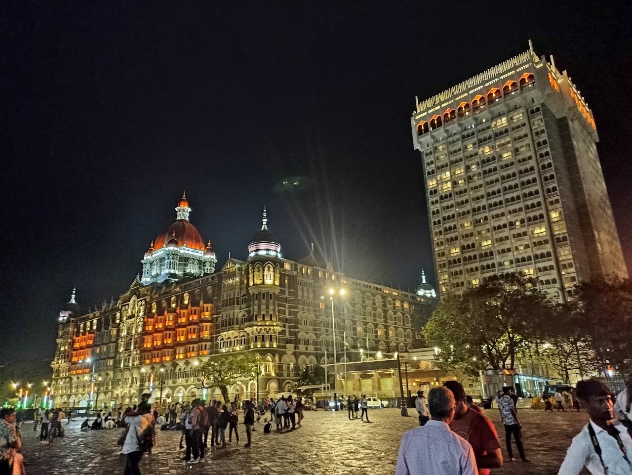 Mumbai After Dark: Private Illumination Sightseeing Tour