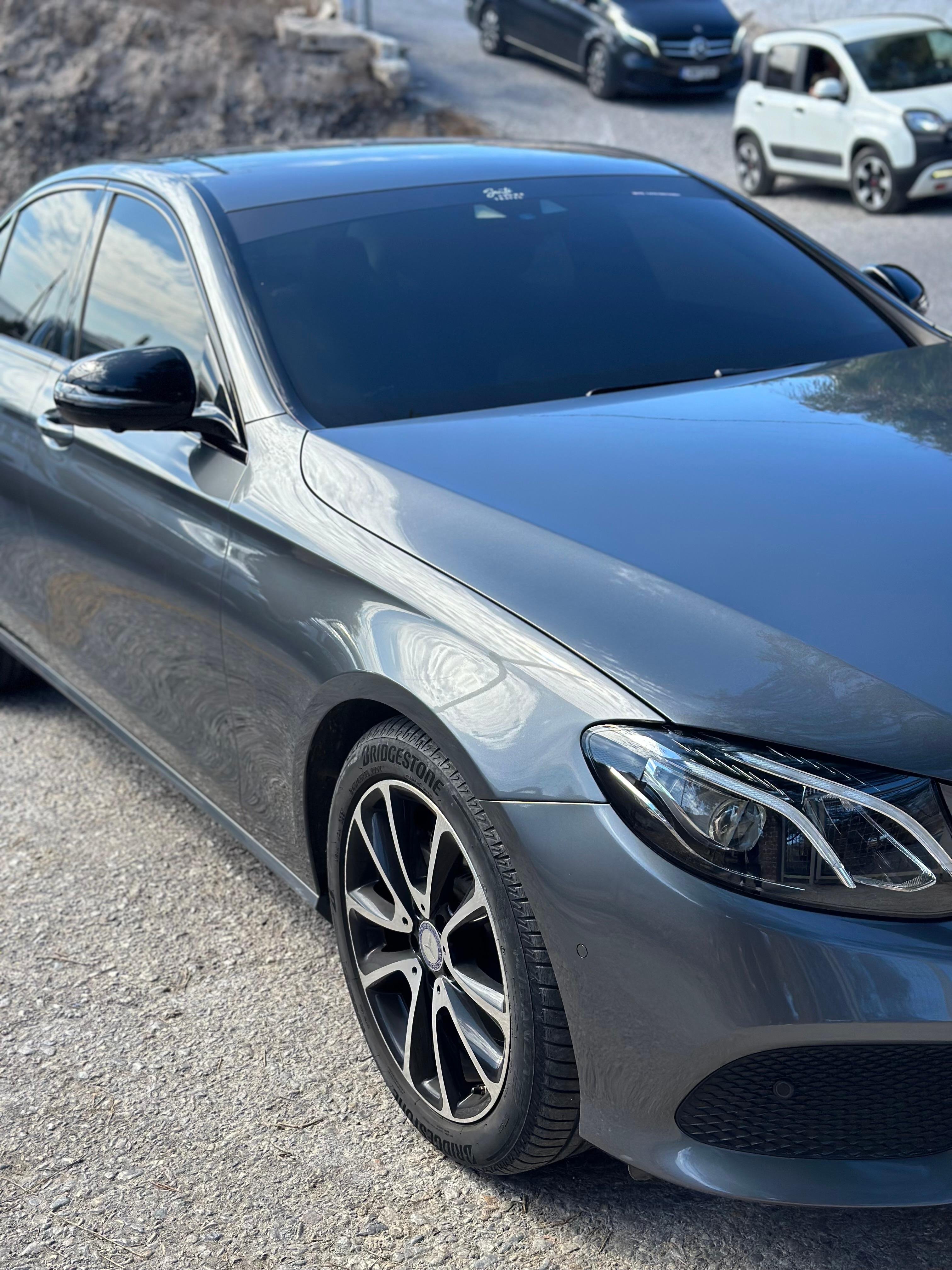 Private Hotel to Airport Transfer in Santorini