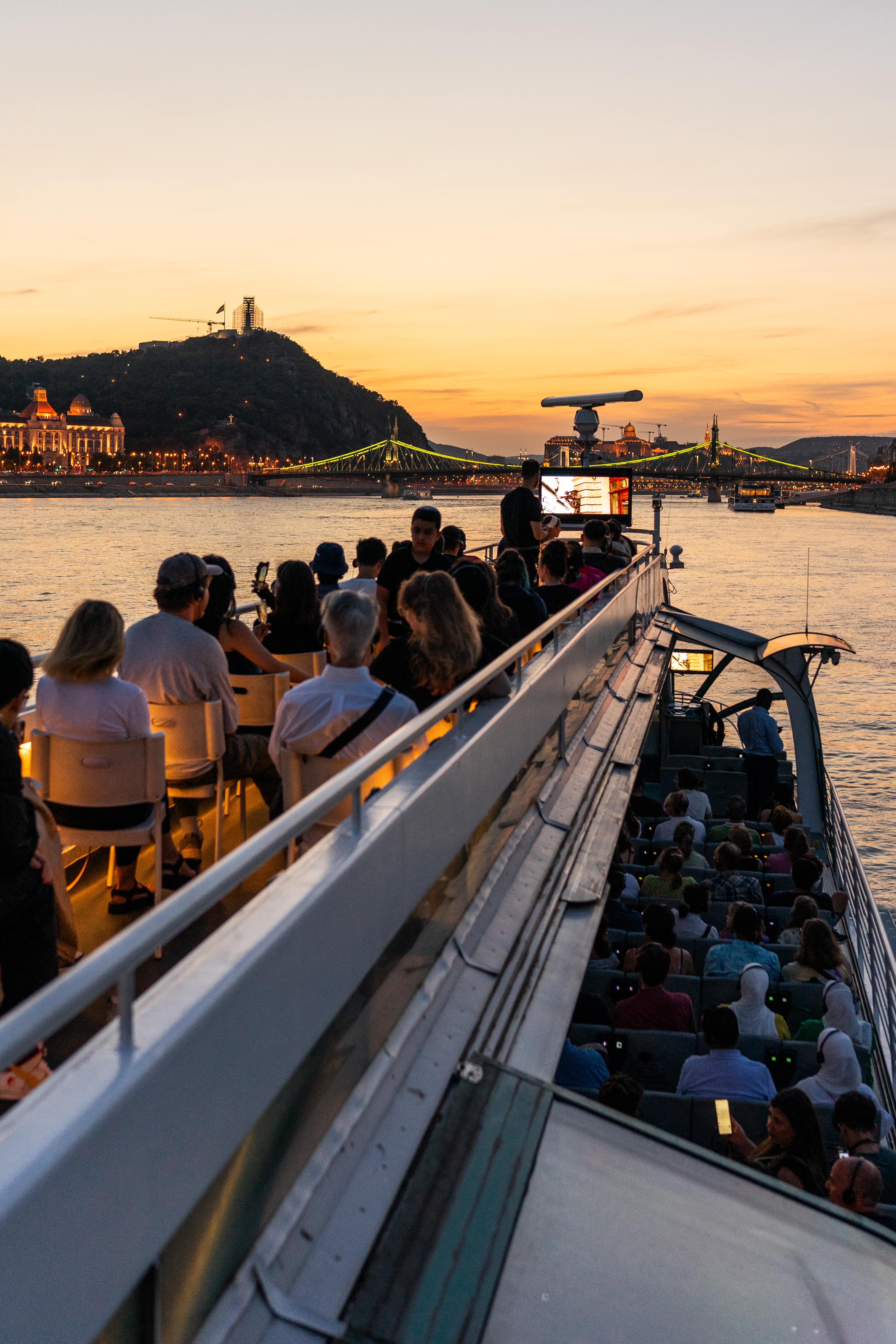Budapest Night Cruise on the Danube — image 3
