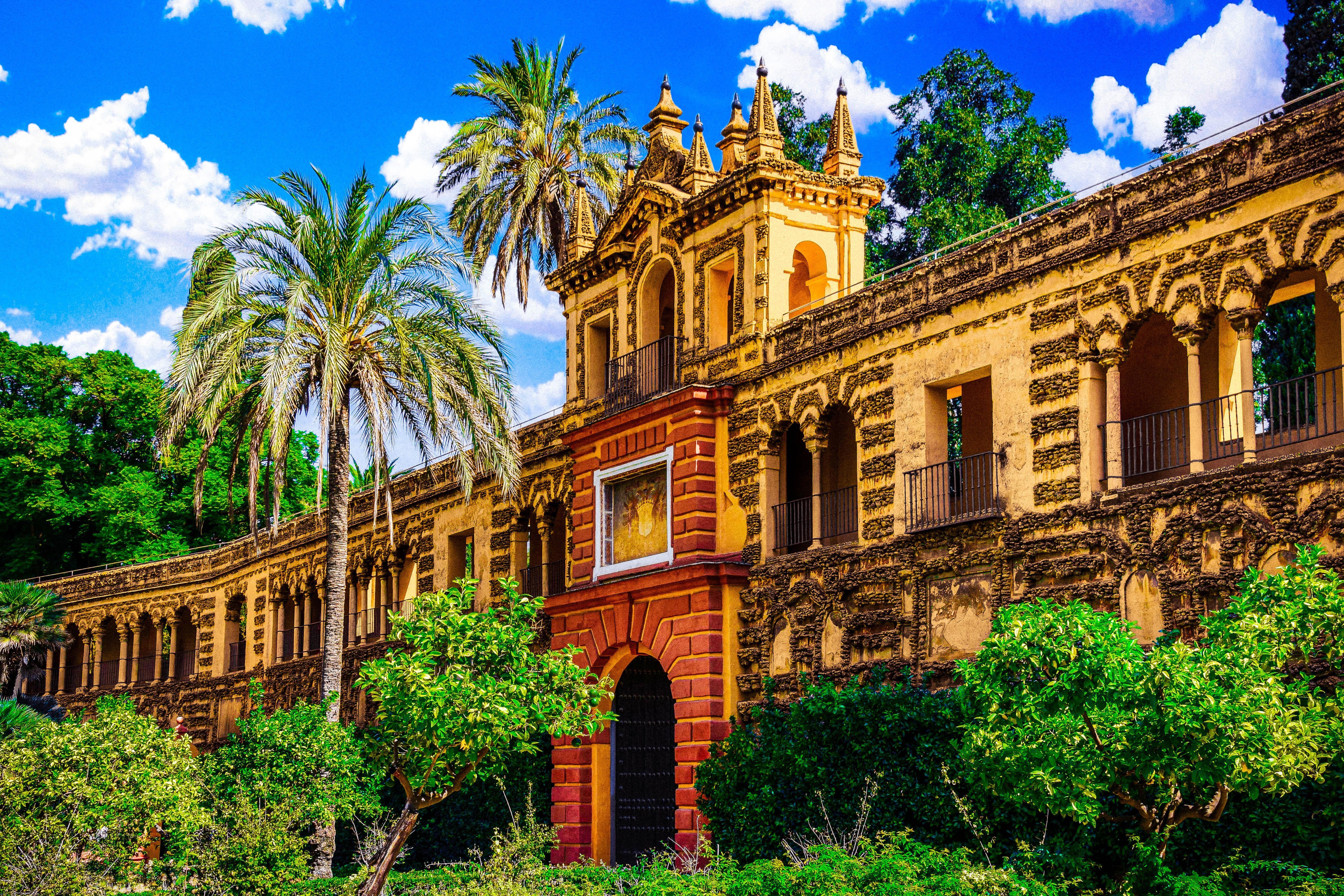 Seville: Priority Access Cathedral, Giralda & Alcázar Tour — photo from GetYourGuide listing