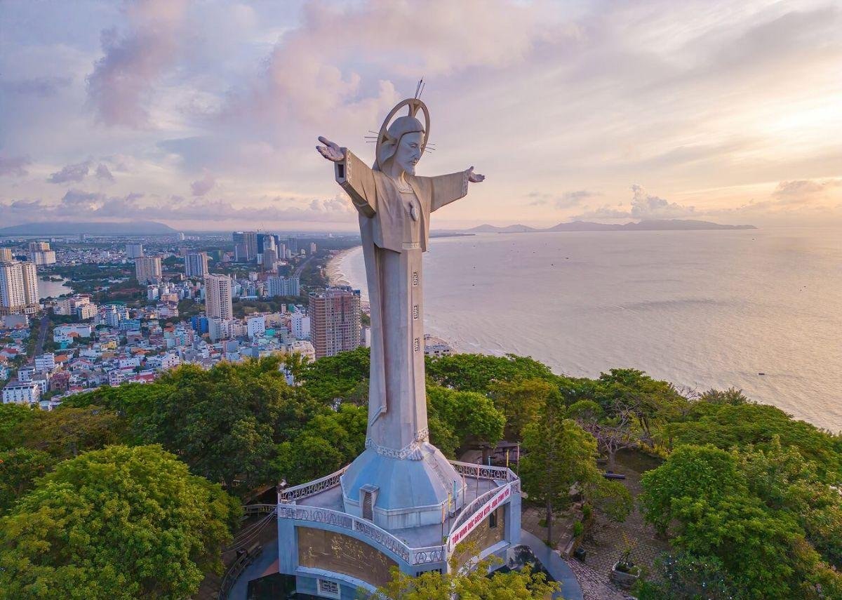 Vung Tau Coastal Escape & Heritage Tour